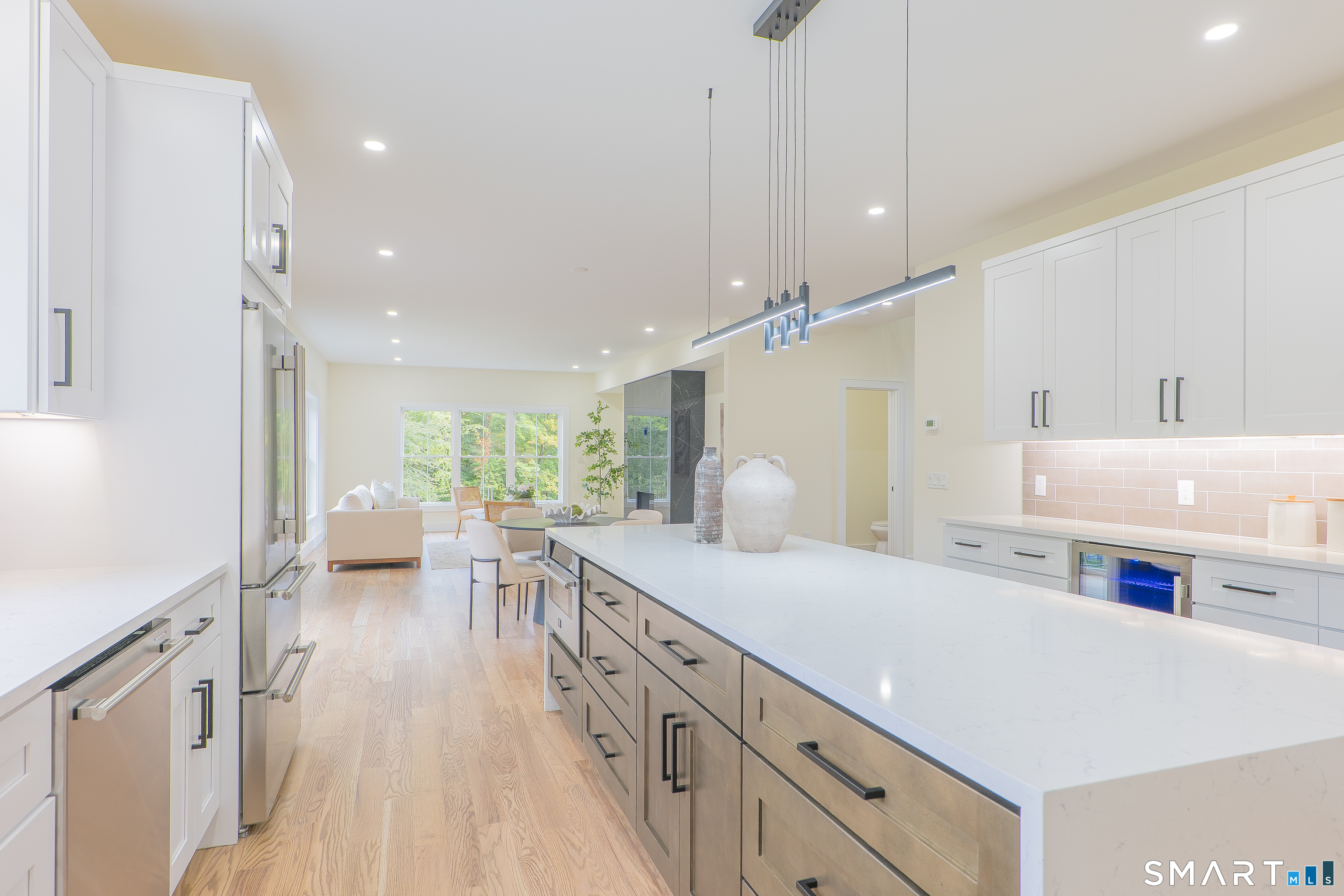 505 Burr Road photo 12