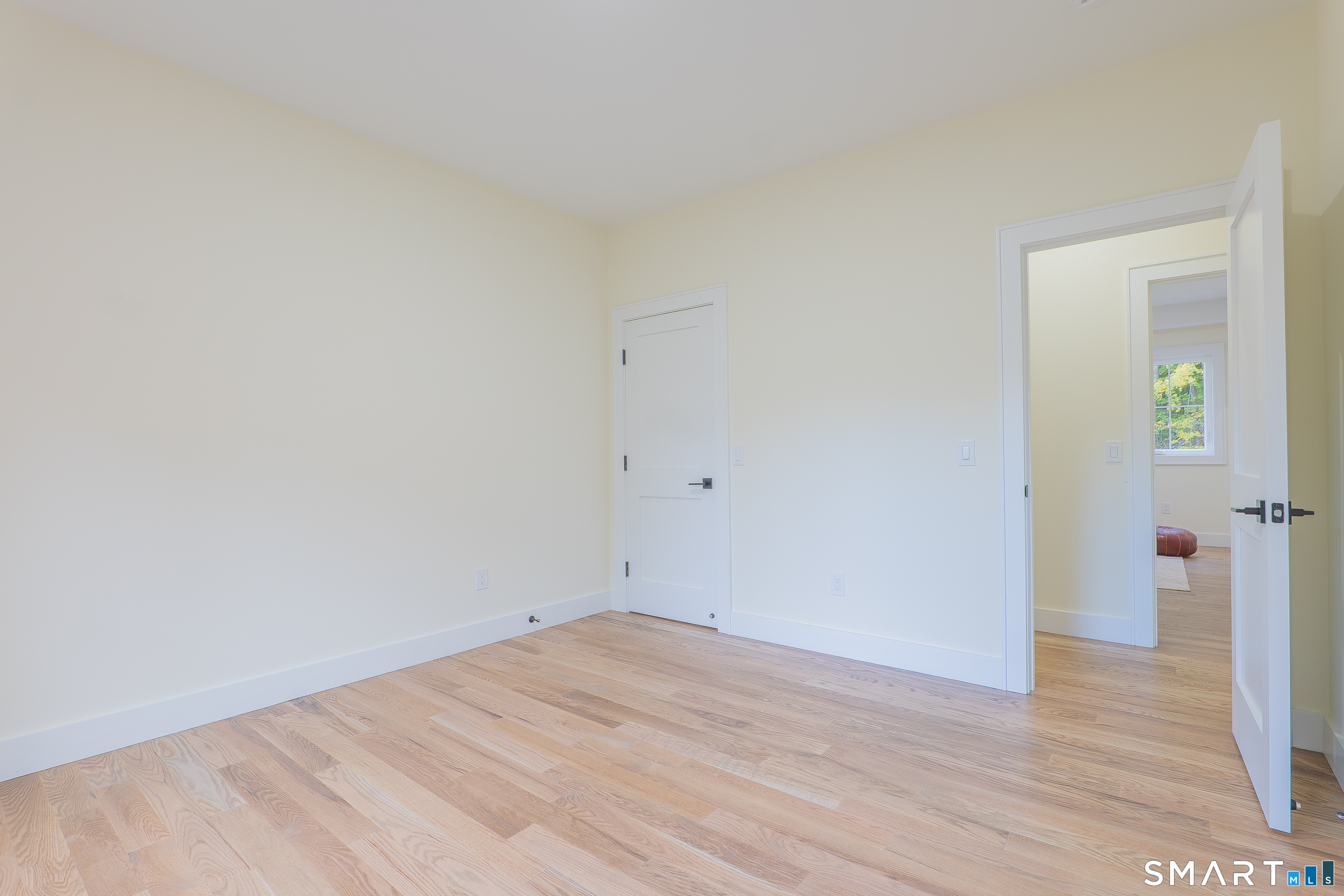 505 Burr Road photo 25