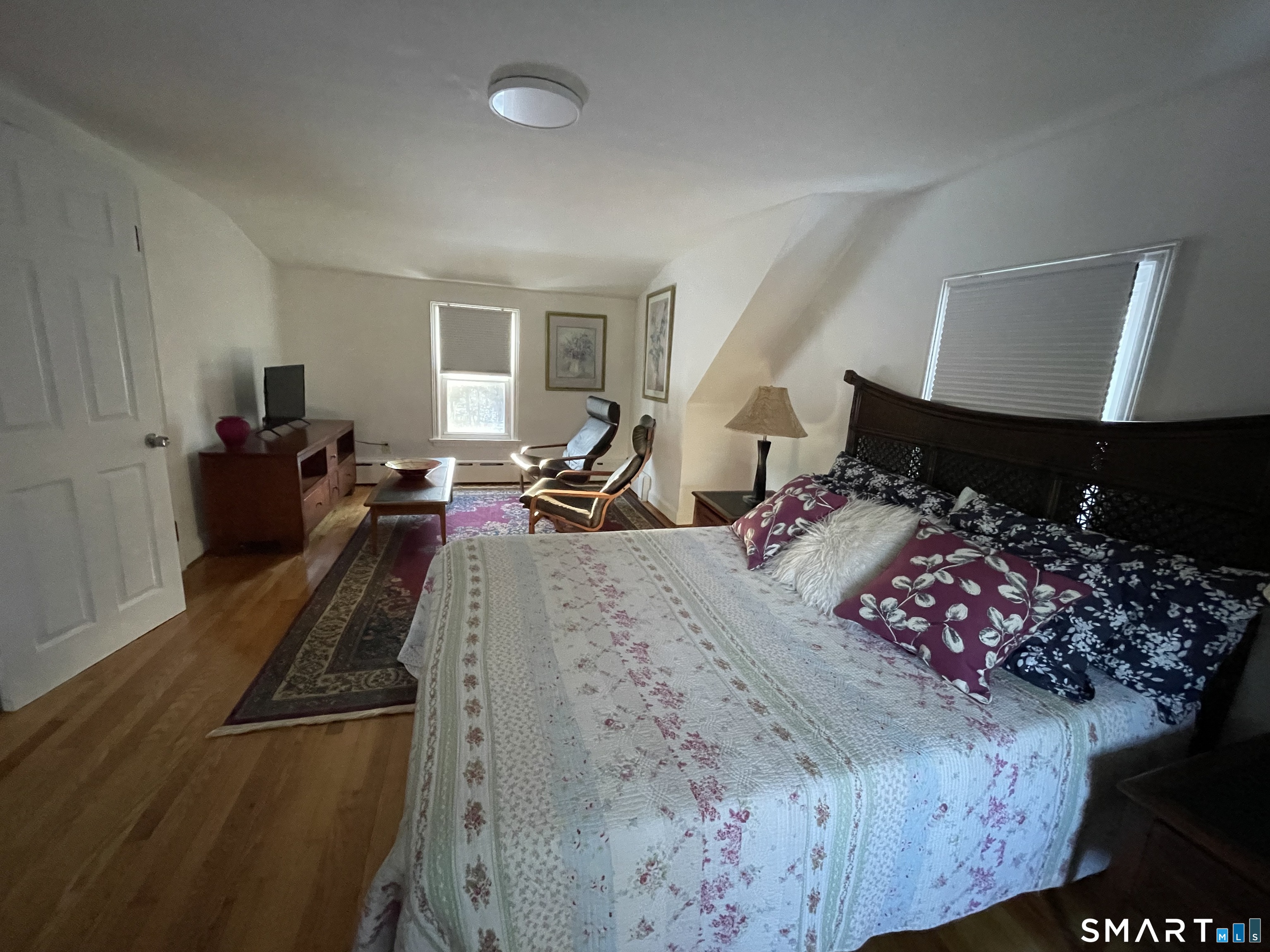 1347 Hall Boulevard photo 13