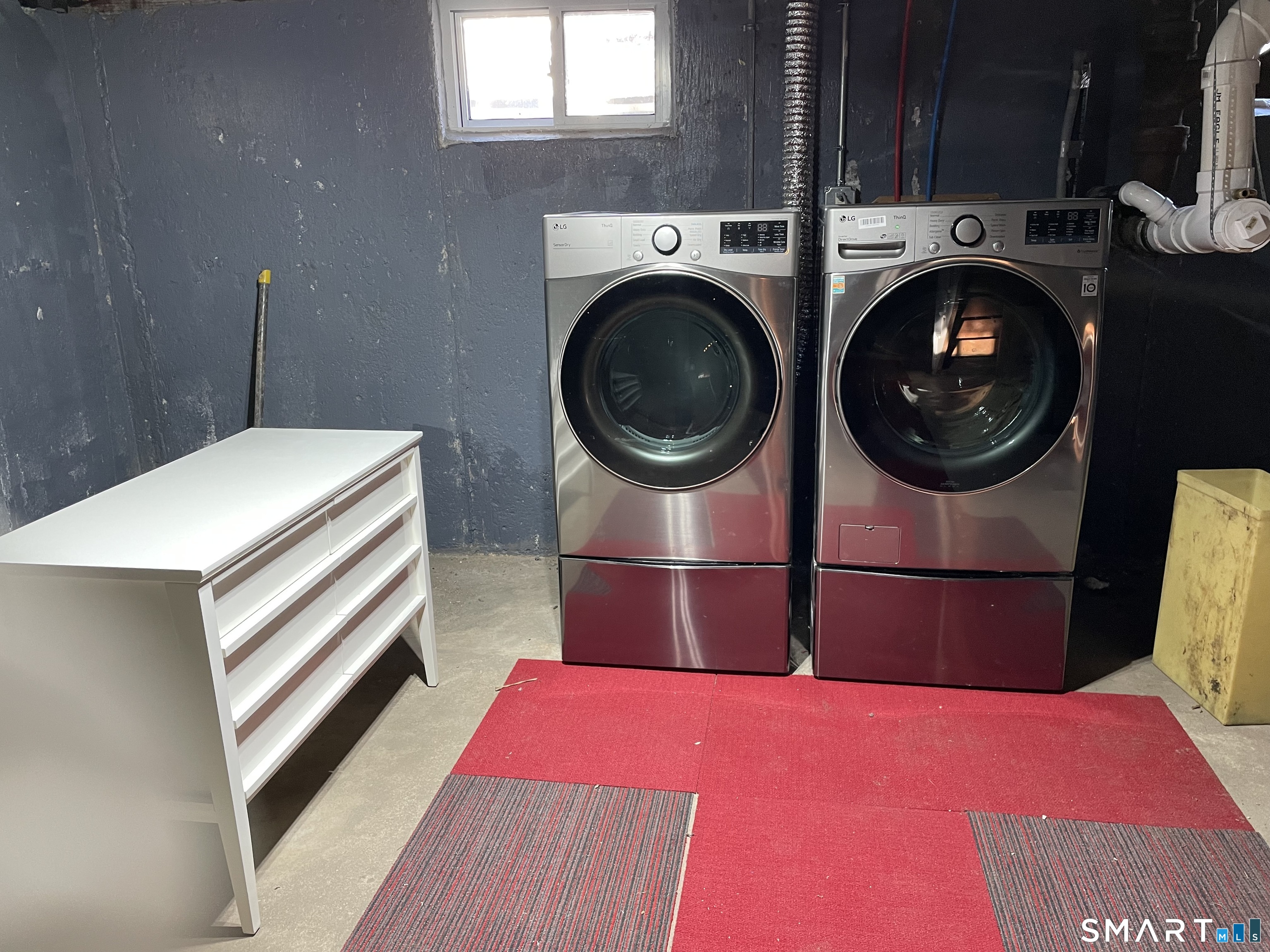 1347 Hall Boulevard photo 29