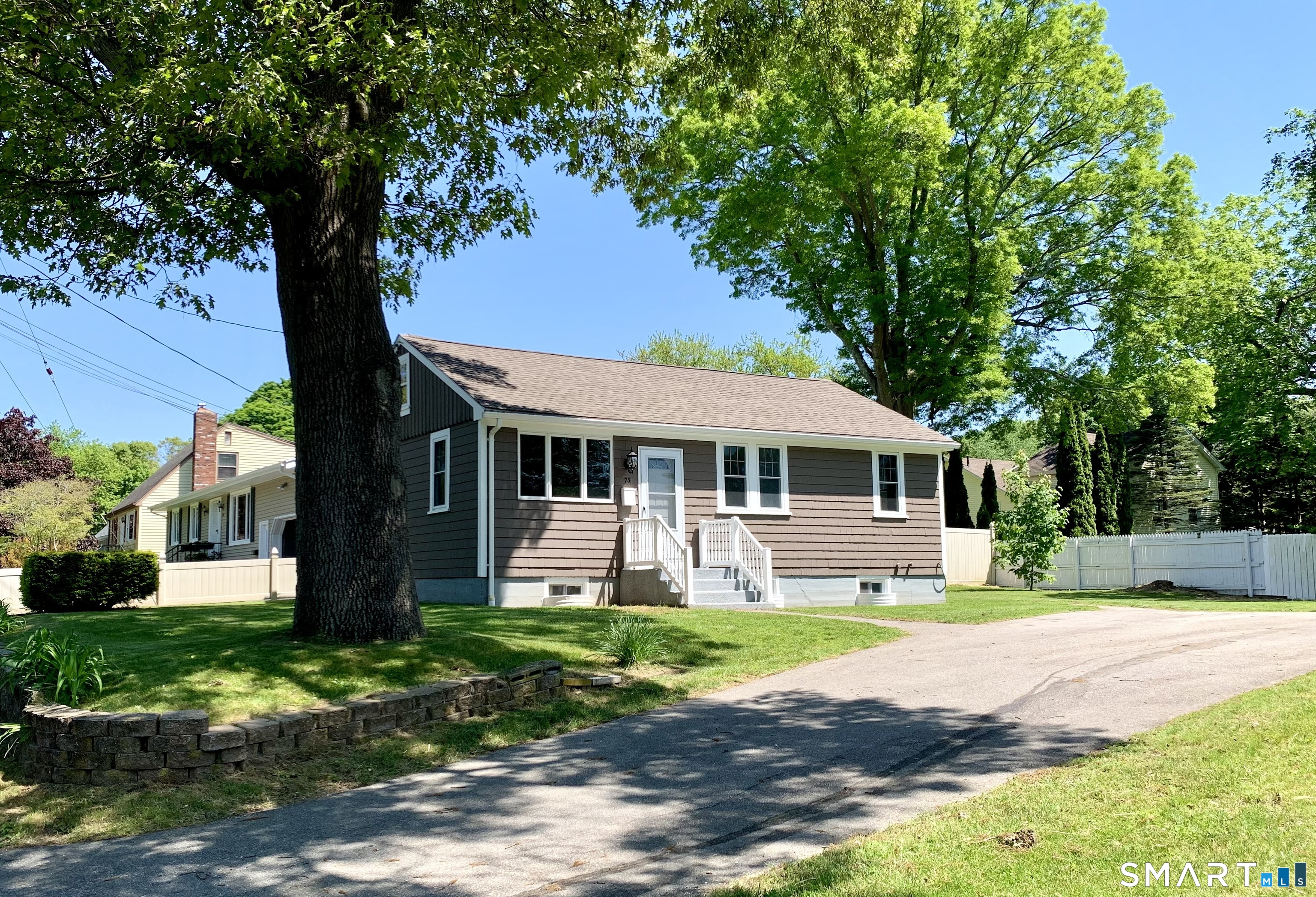 73 Joe Avenue photo 2