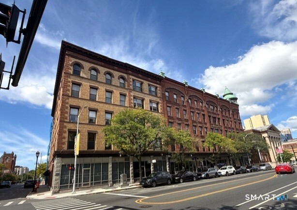 1 Linden Place Unit #406