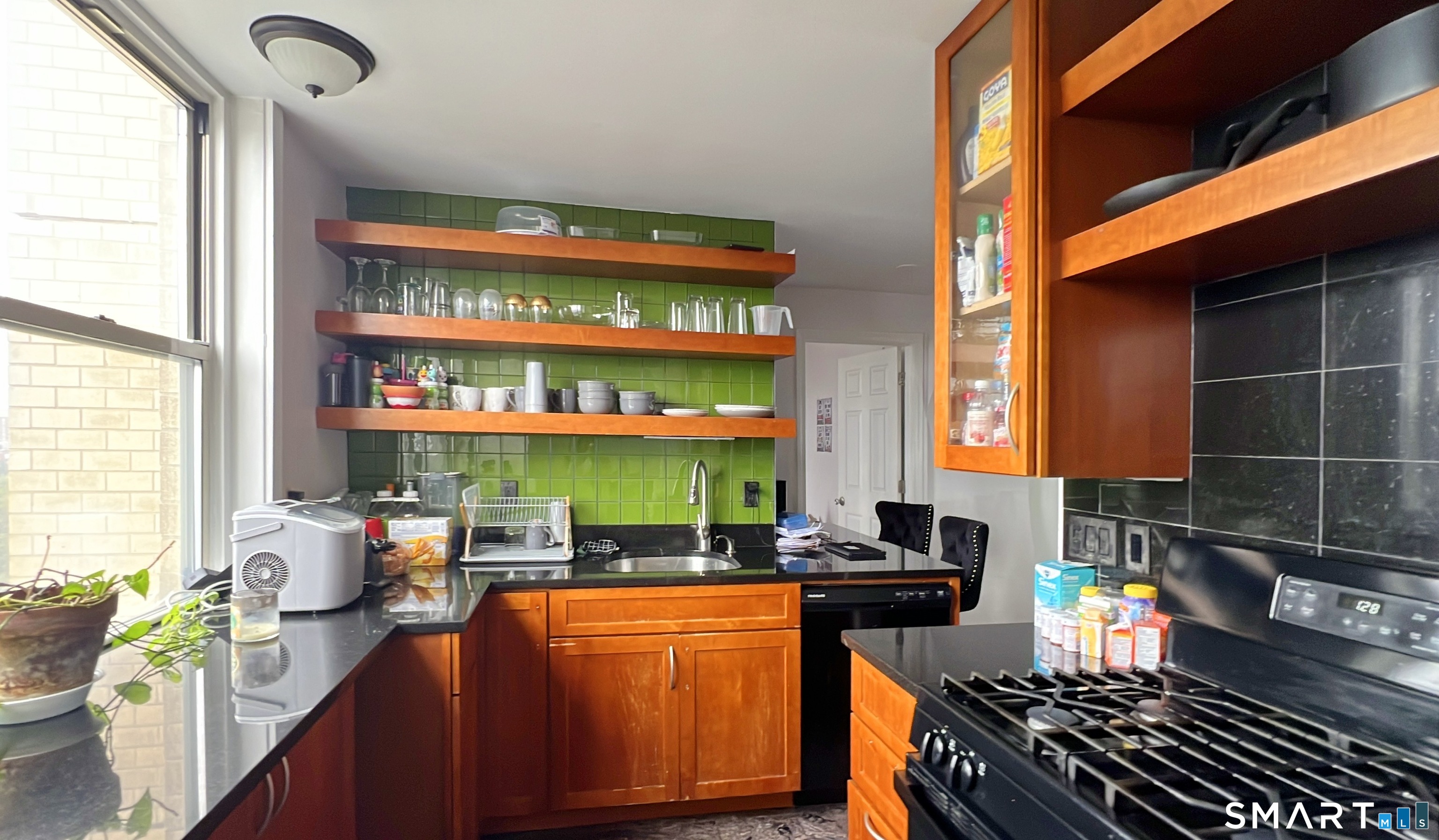 50 Glenbrook Road Unit #14C photo 10