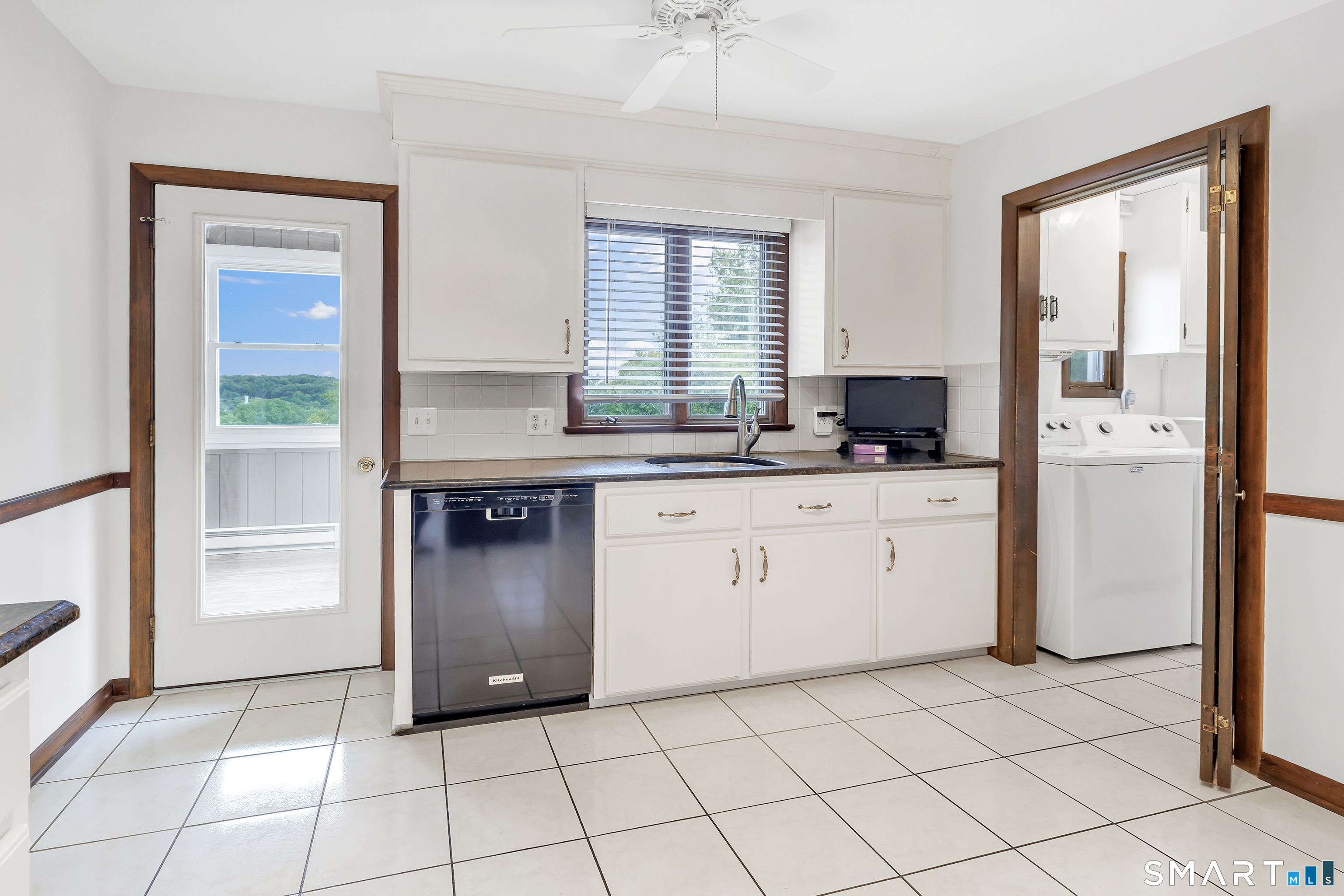 25 Riverview Avenue photo 20