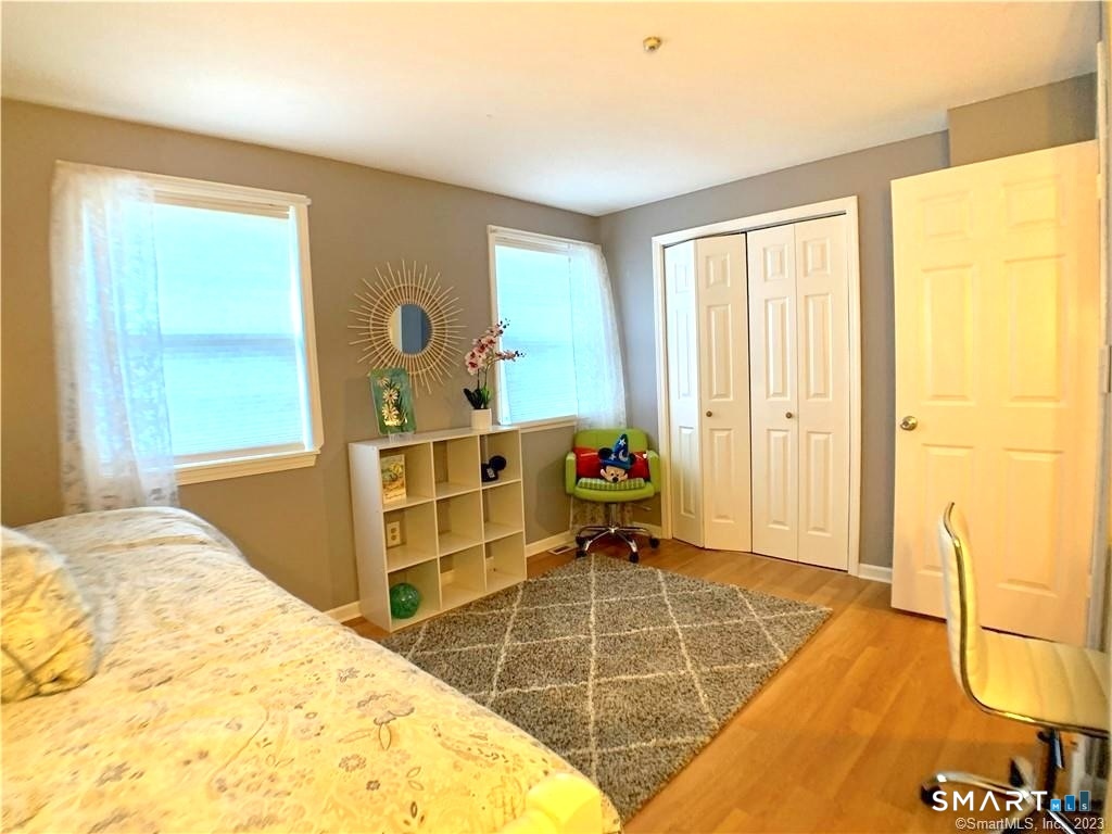 64 East Gate Lane photo 12