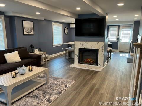55 Swan Avenue, Old Lyme, CT 06371