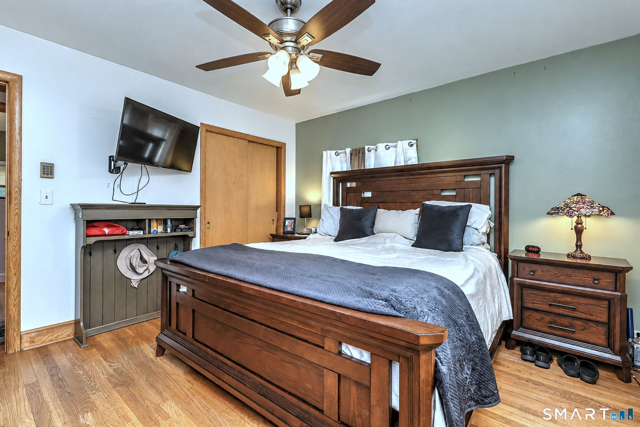 327 Highland Drive photo 20