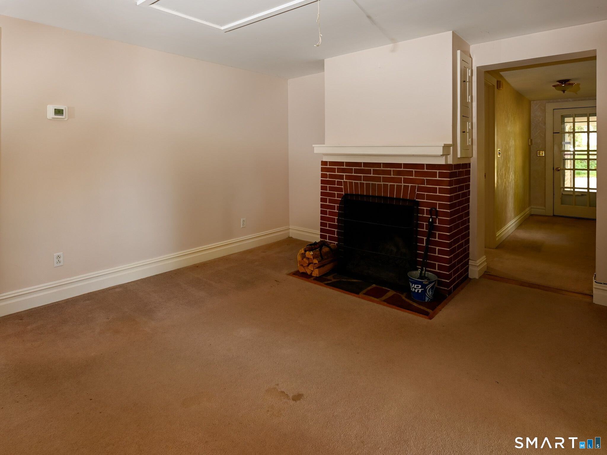 90 Weed Hill Avenue photo 3