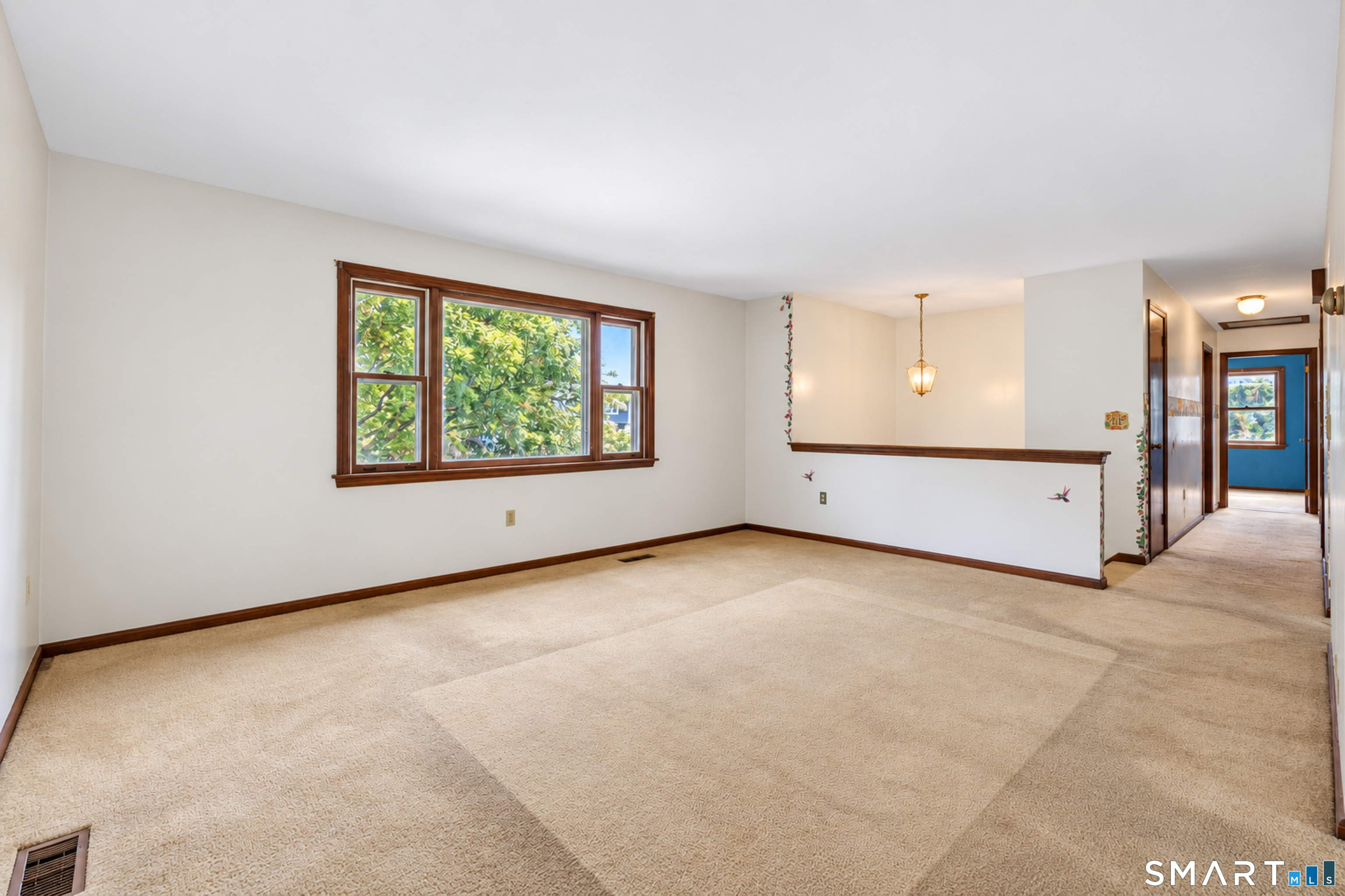 25 Benjamin Way photo 13