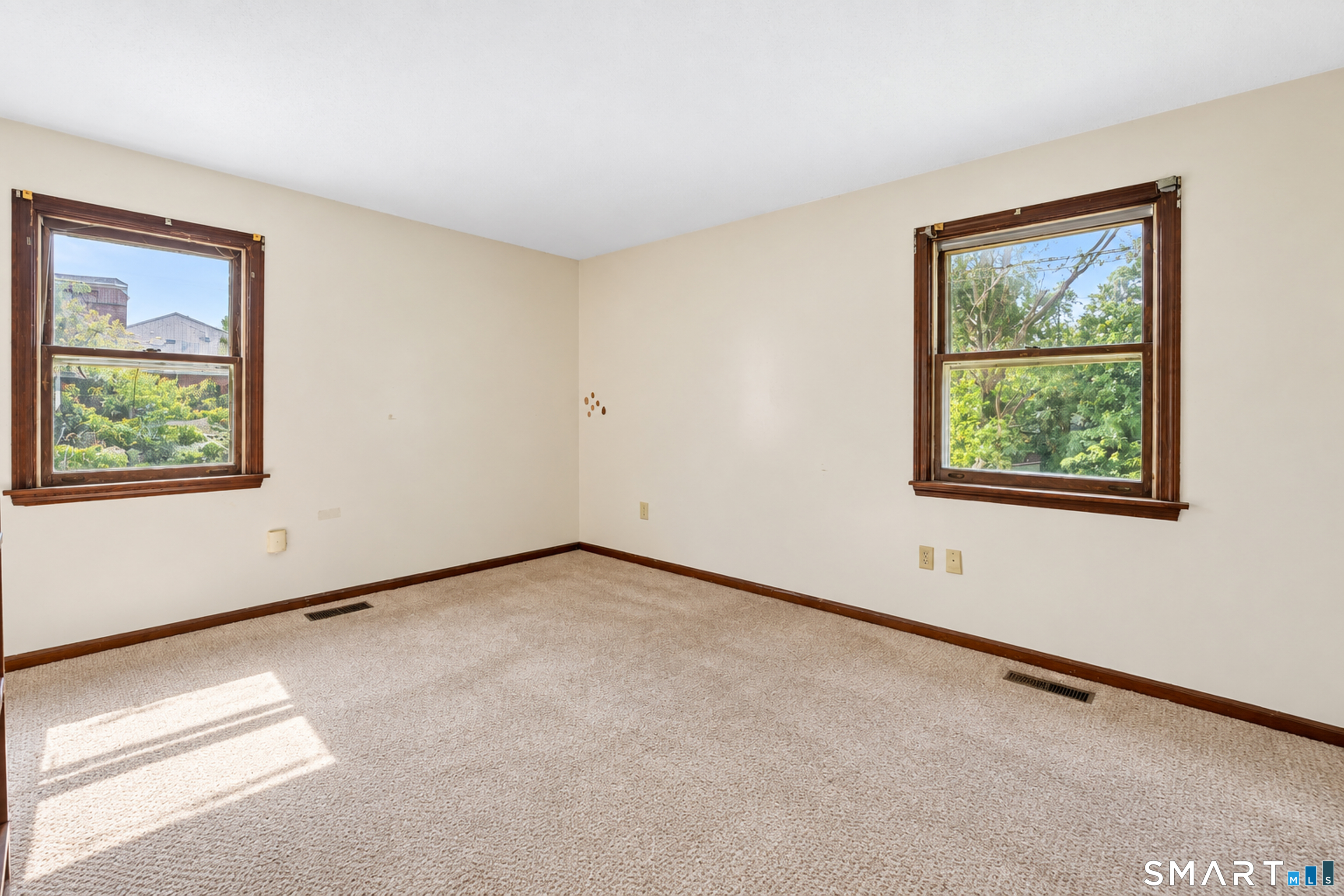 25 Benjamin Way photo 18