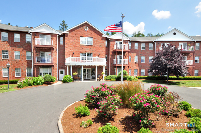625 Palisado Avenue Unit #102