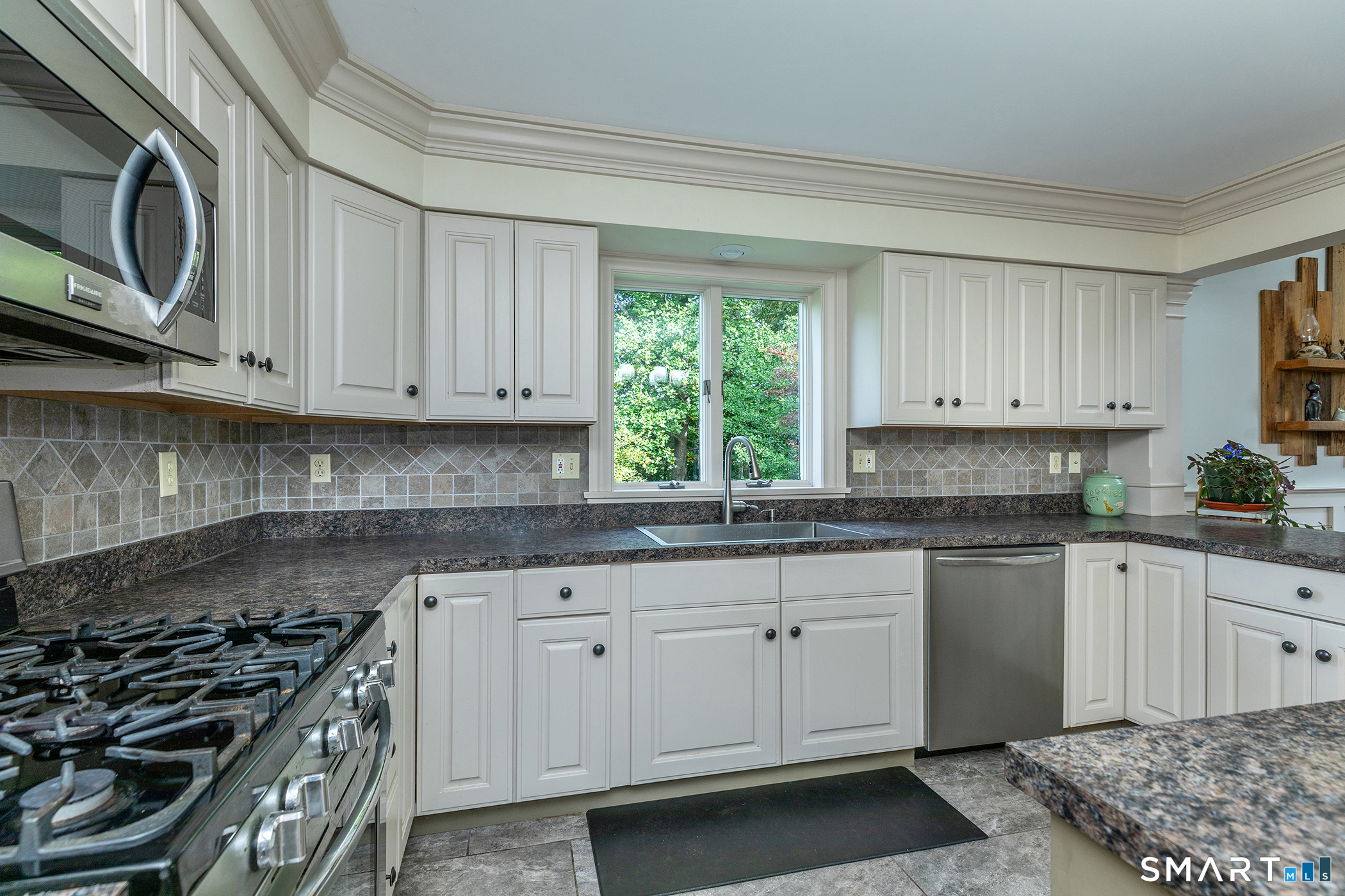 12 Loormann Lane photo 13