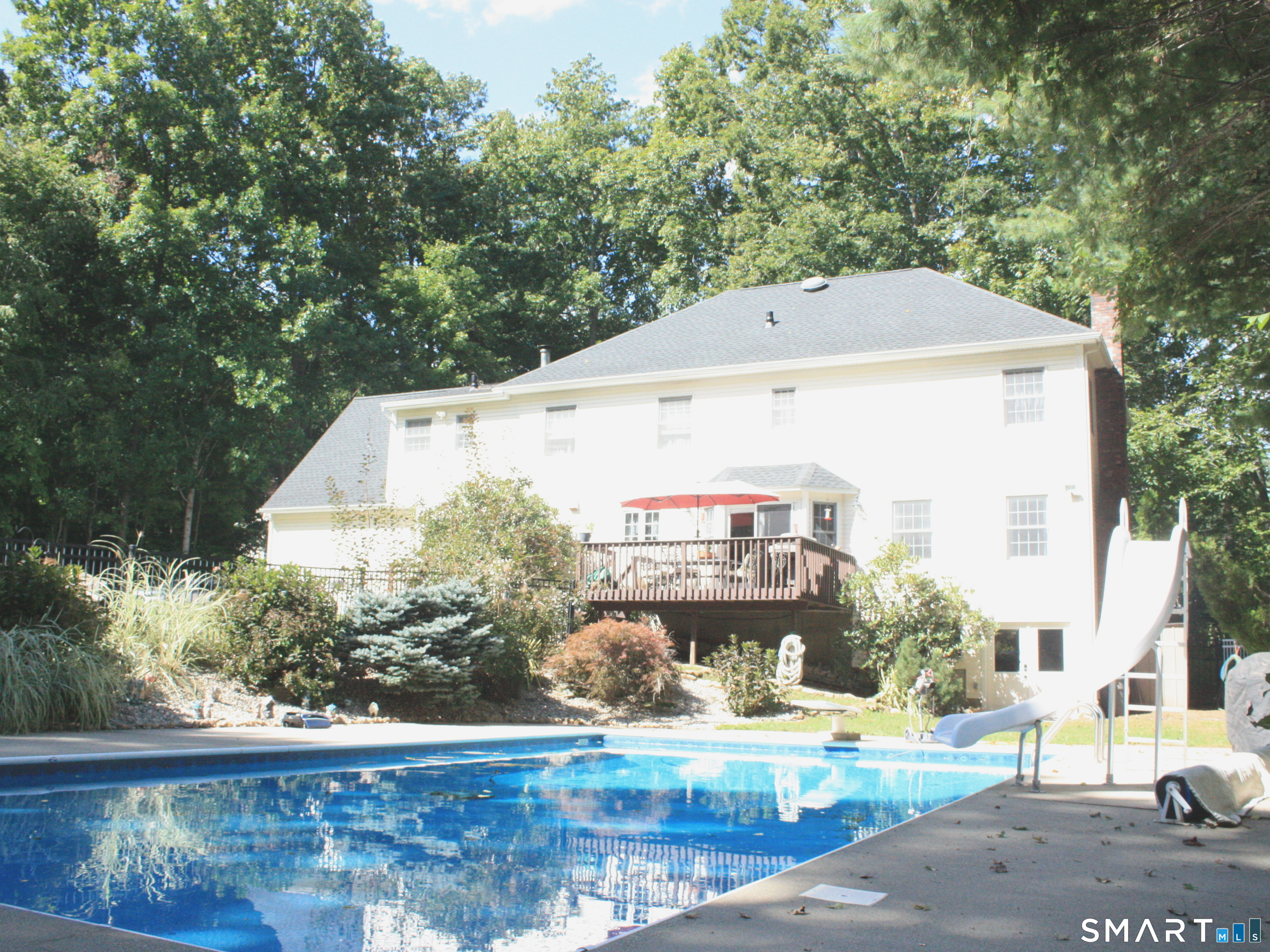 45 Deerfield Drive photo 24