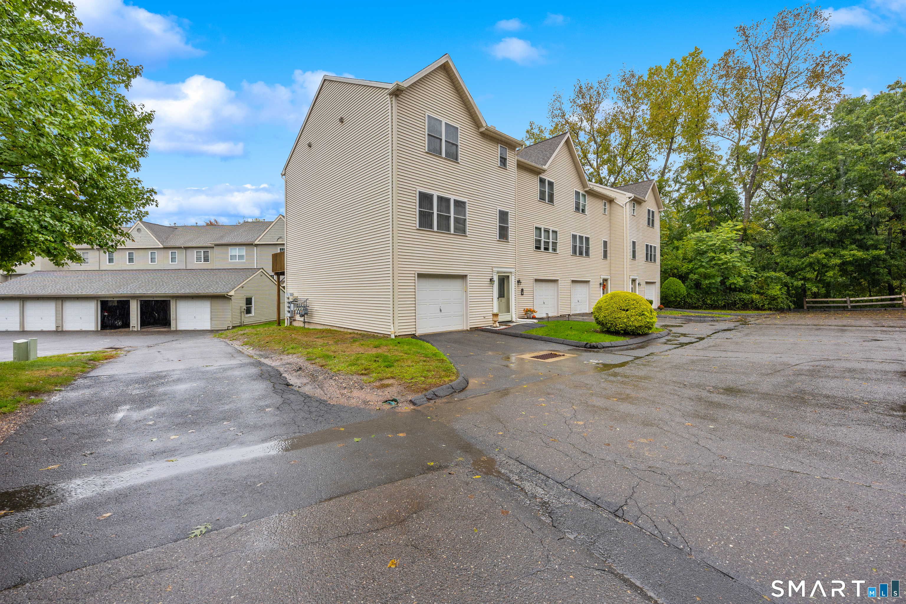 40 Cornerstone Court Unit #16