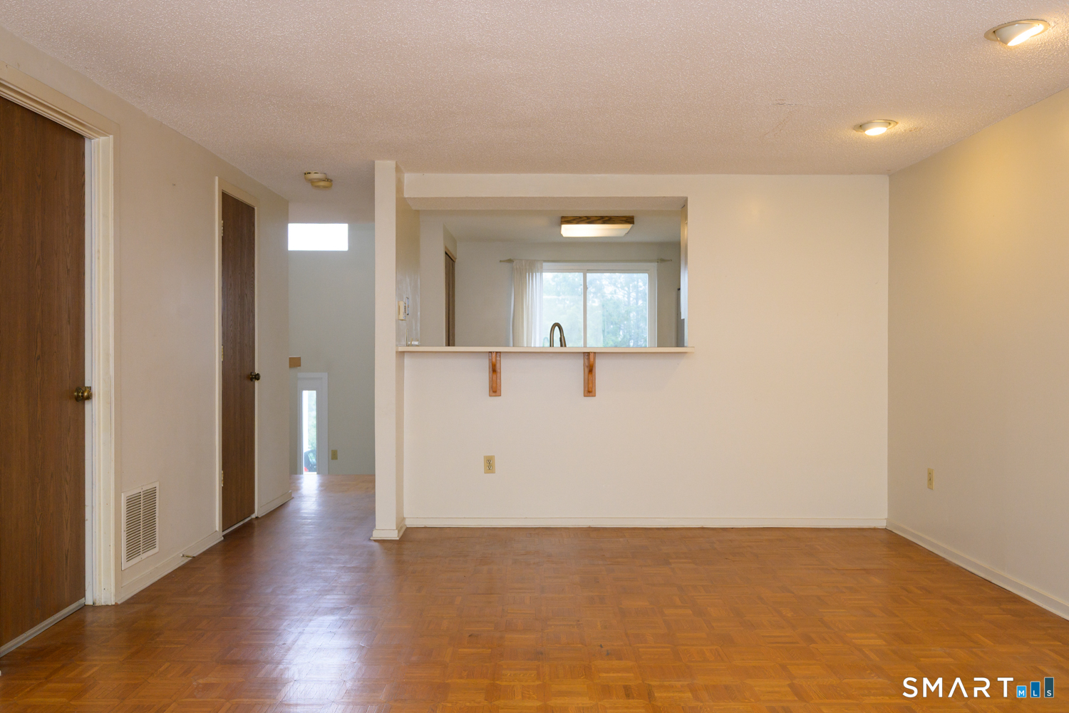 11 Wynwood Drive Unit #11 photo 10