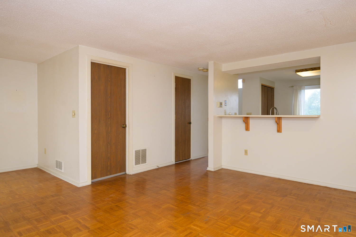 11 Wynwood Drive Unit #11 photo 9