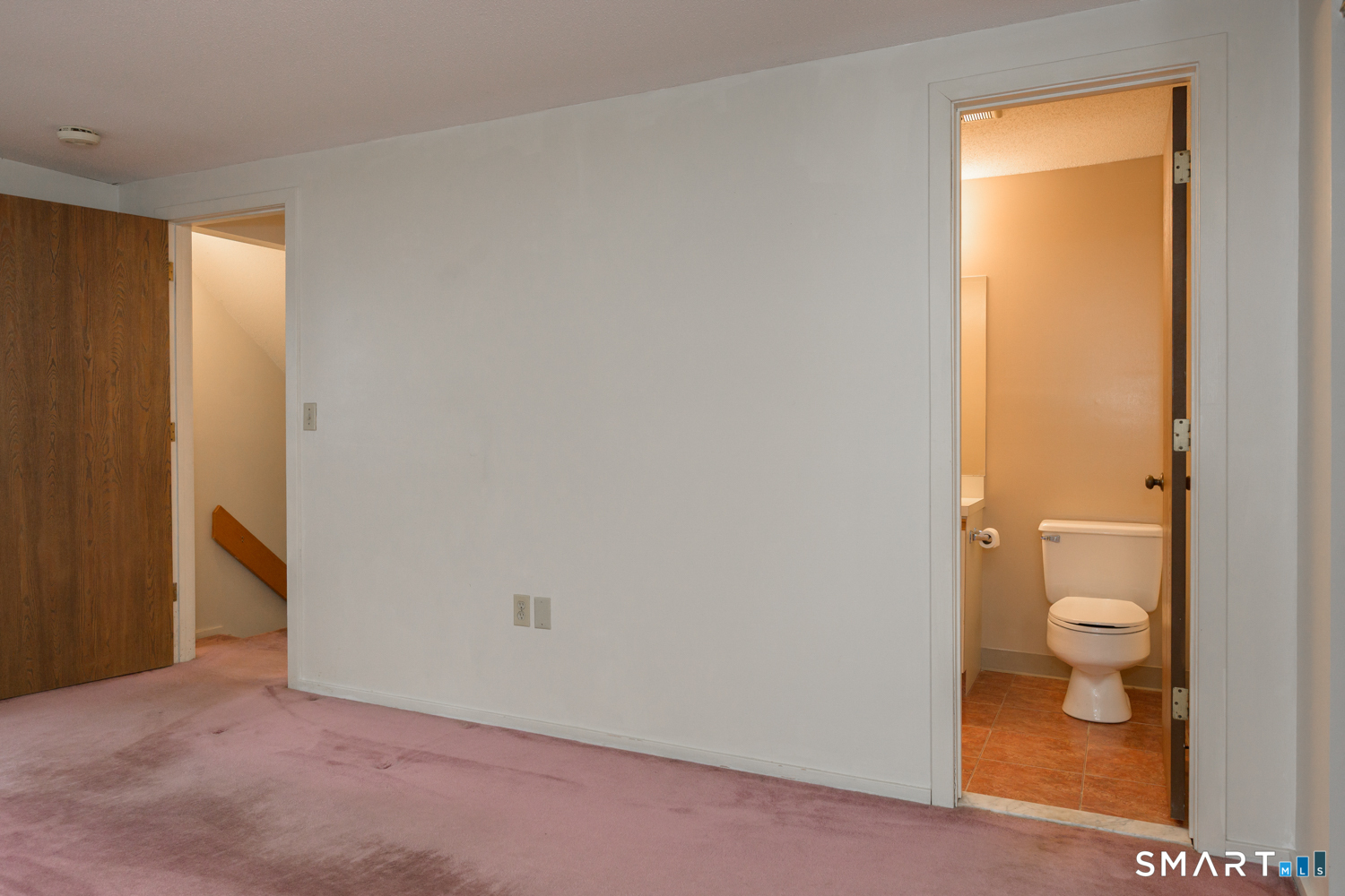 11 Wynwood Drive Unit #11 photo 24