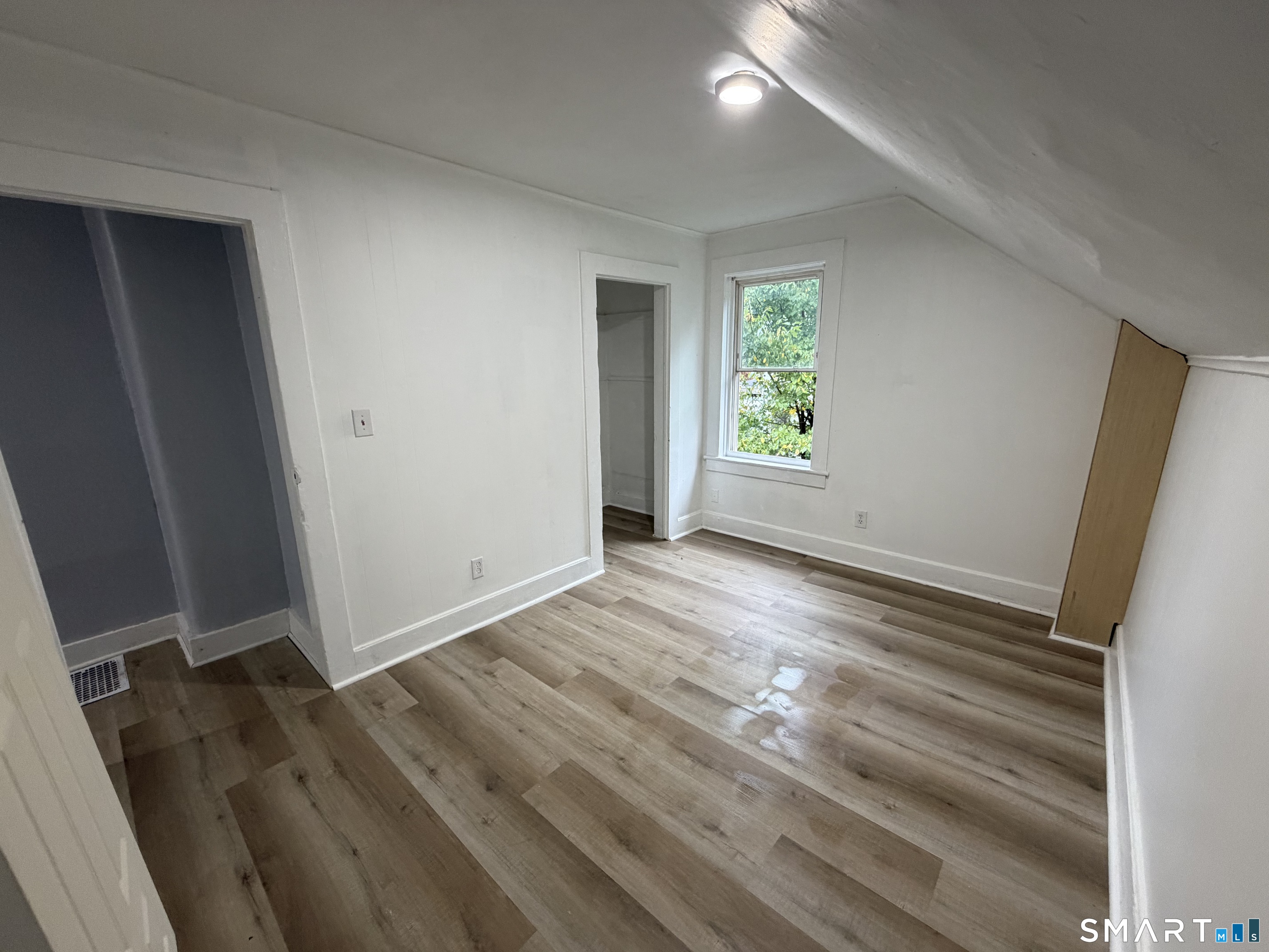187 Prospect Street photo 7