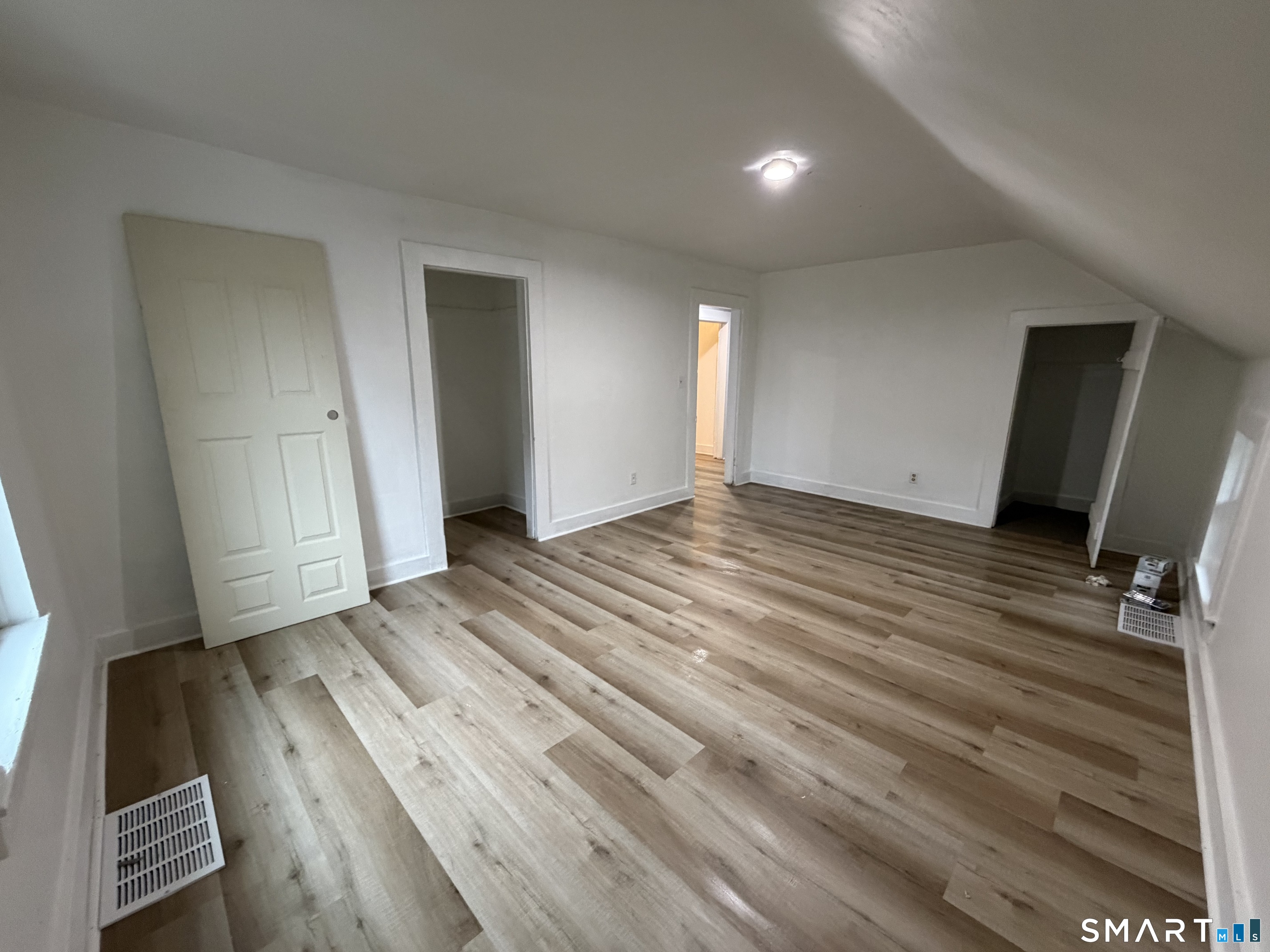 187 Prospect Street photo 12