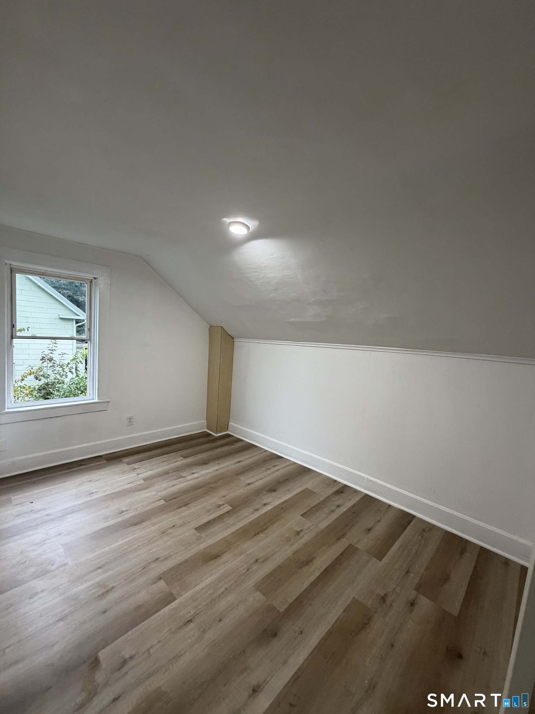 187 Prospect Street photo 13