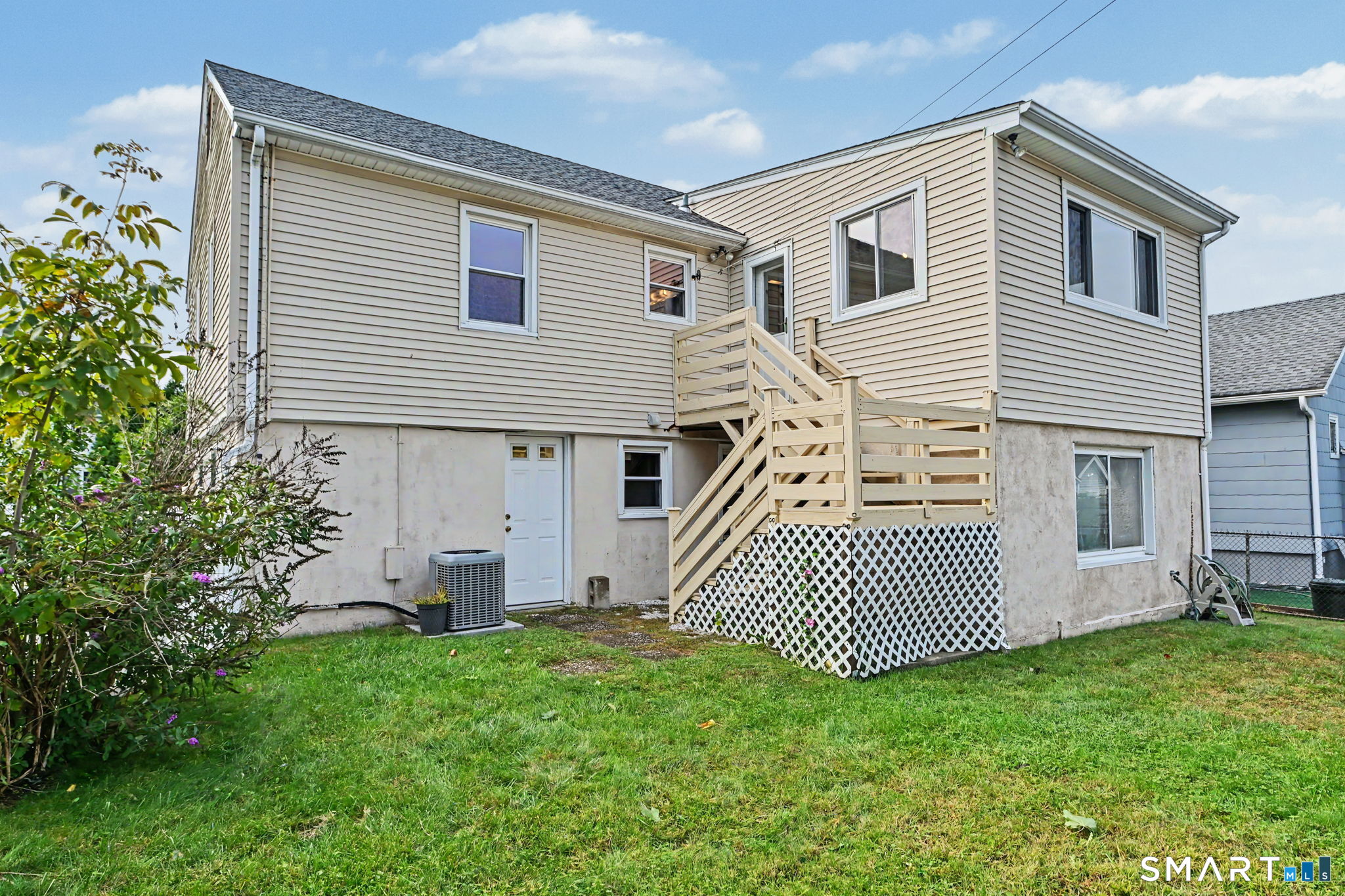 50 Reynolds Avenue photo 29