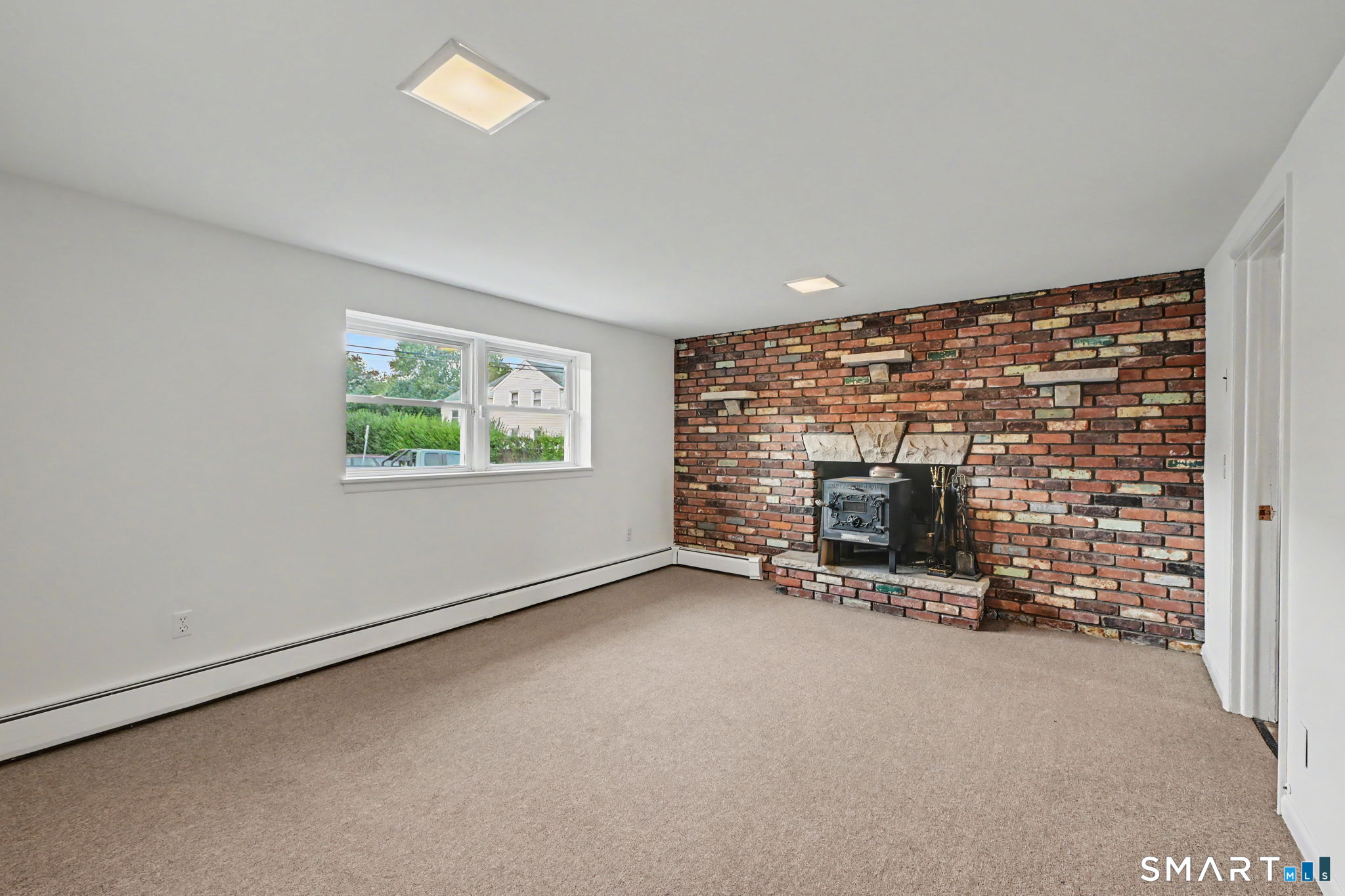 50 Reynolds Avenue photo 21