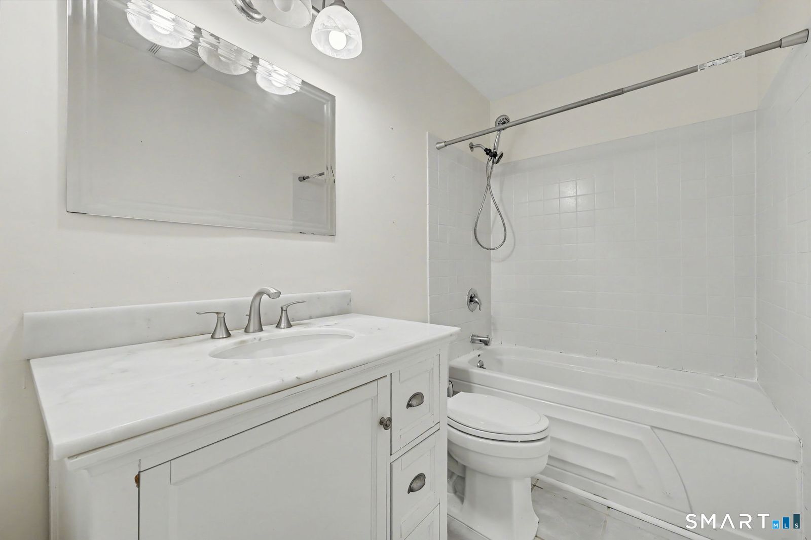 71 Aiken Street Unit #D9 photo 16