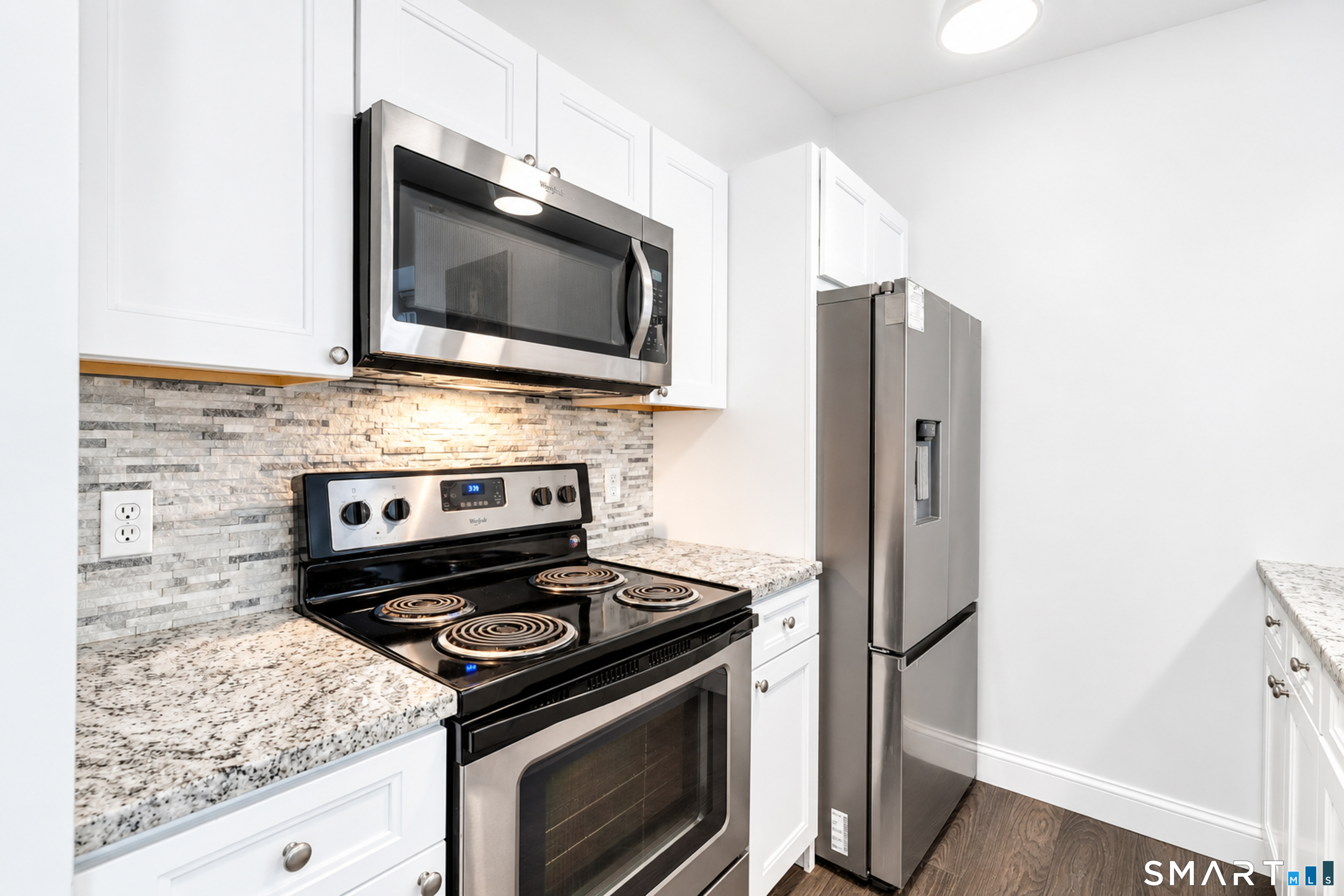196 Crown Street, #2A, New Haven, CT 06510
