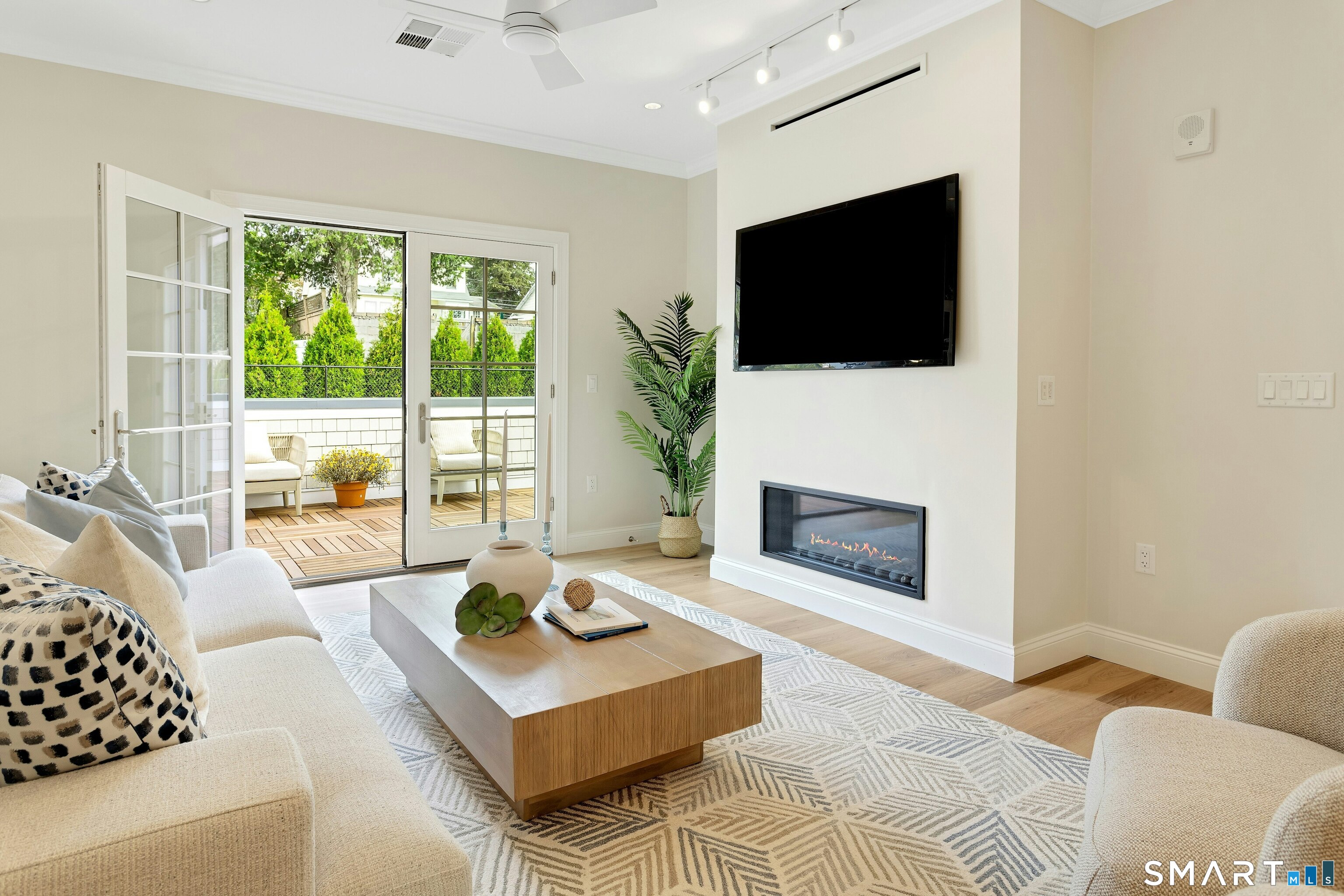 340 Heights Road Unit #321