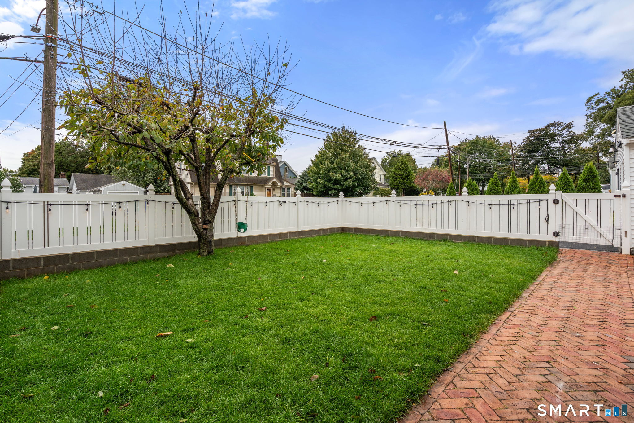 135 Plymouth Street photo 32