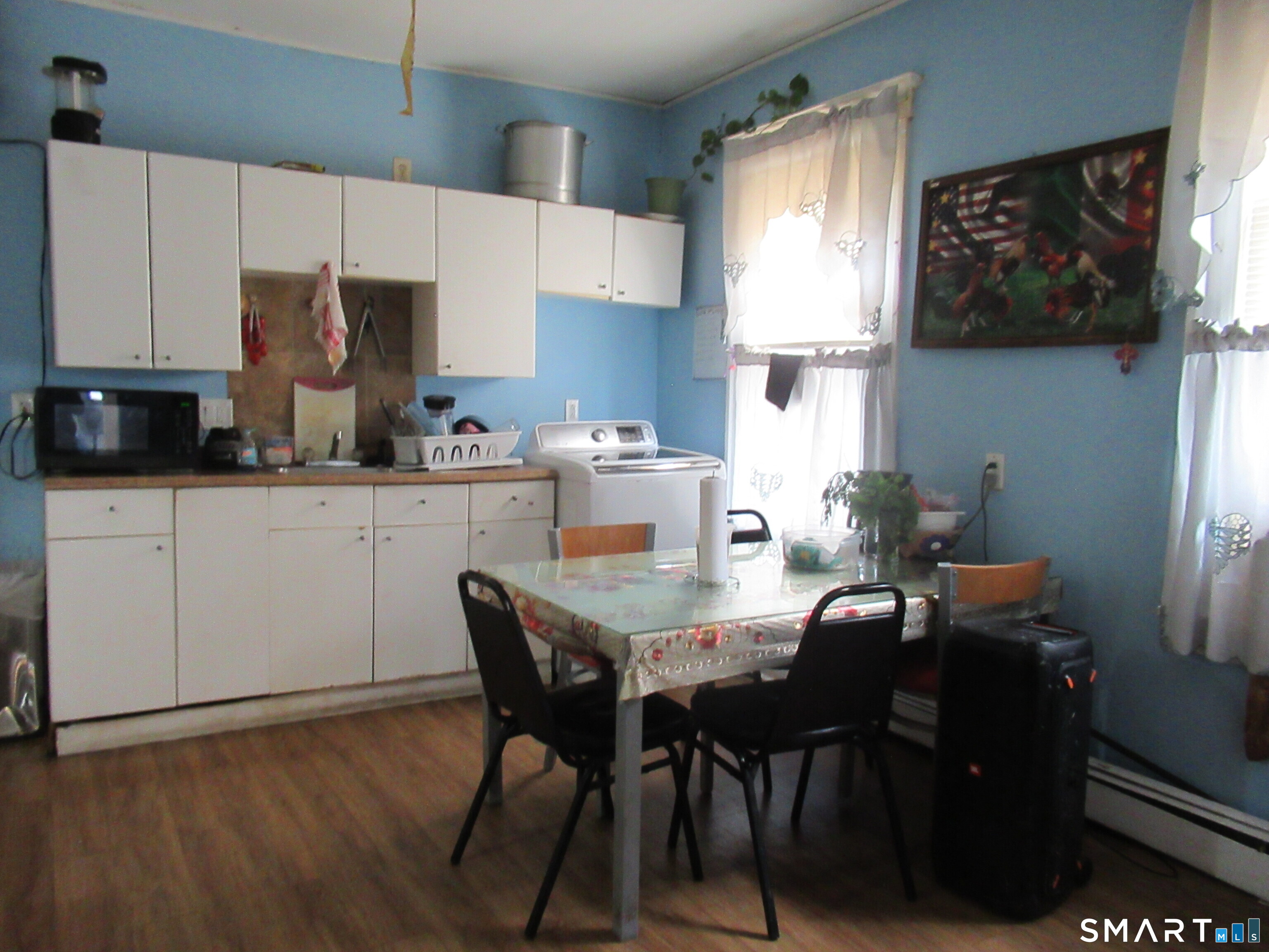 240 Sheridan Street photo 22