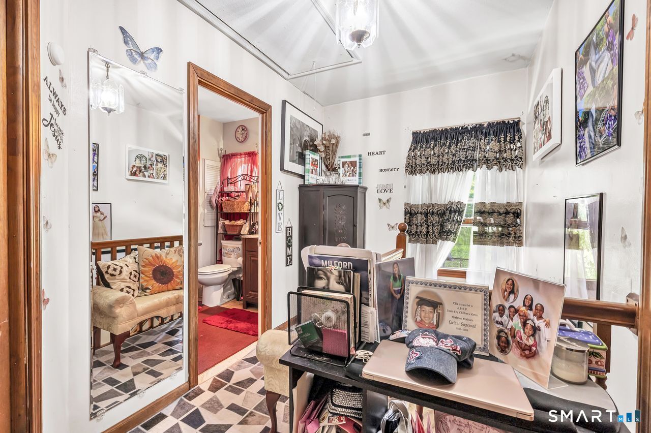 50 Darina Place photo 15