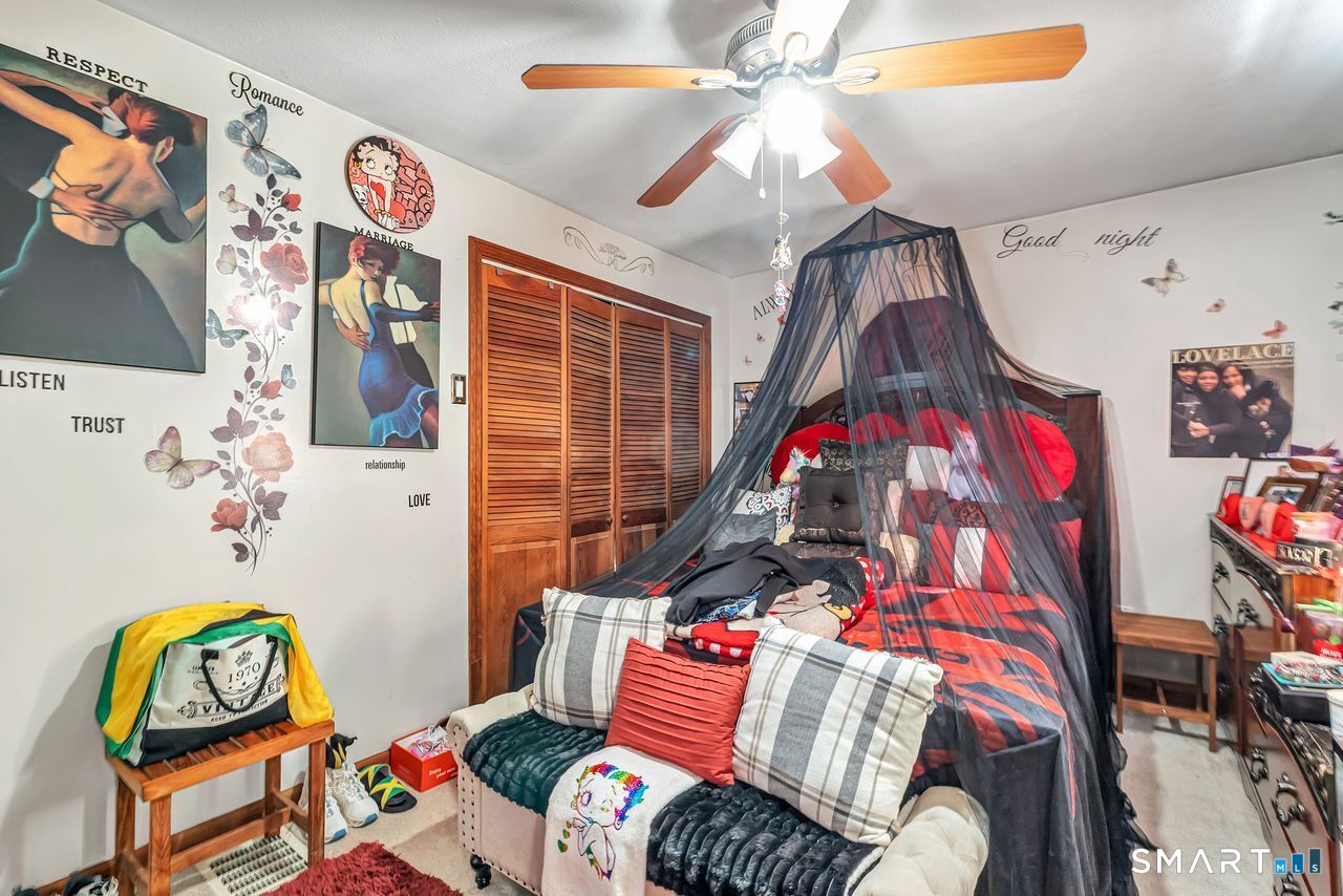 50 Darina Place photo 18