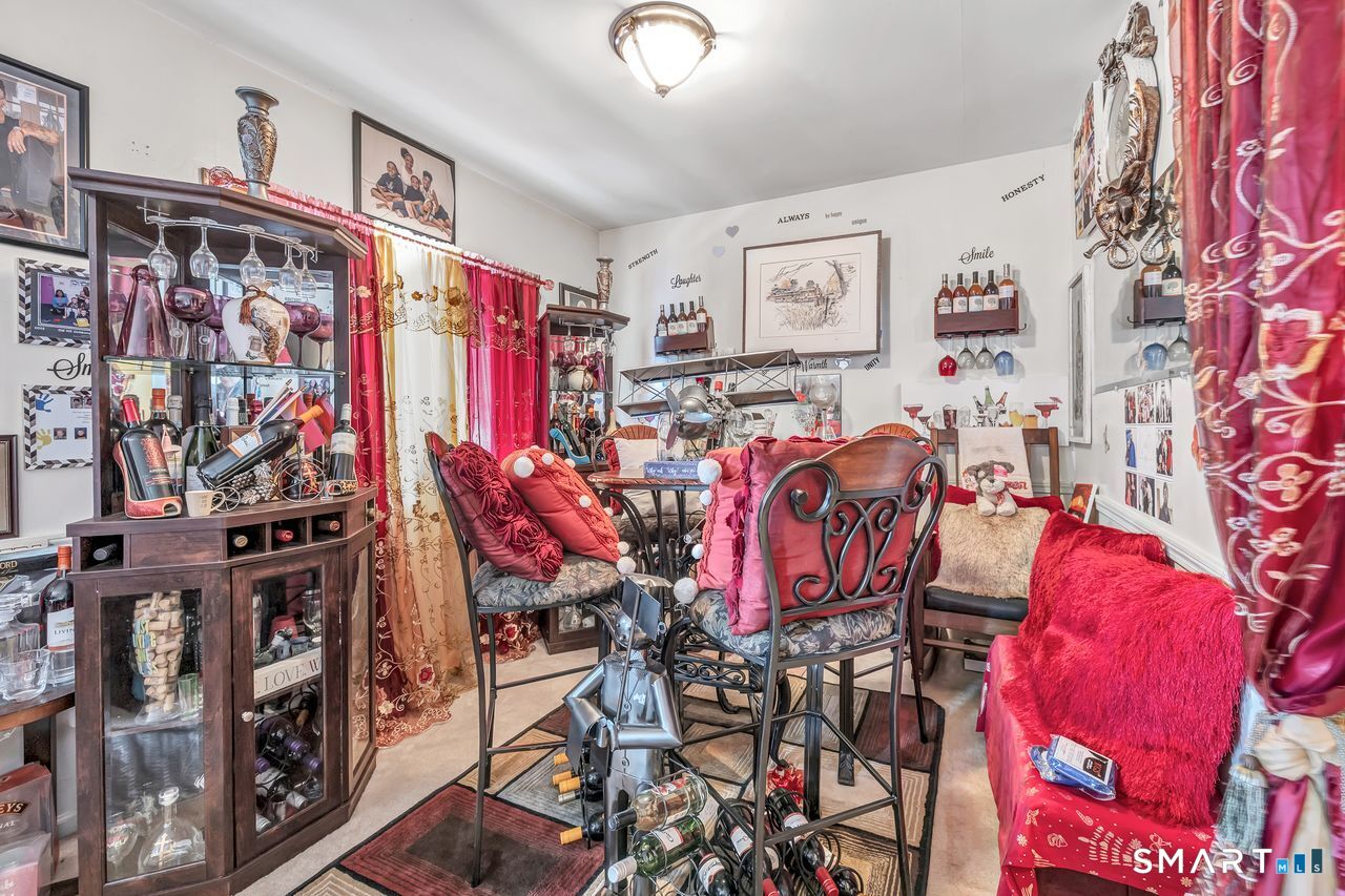 50 Darina Place photo 12