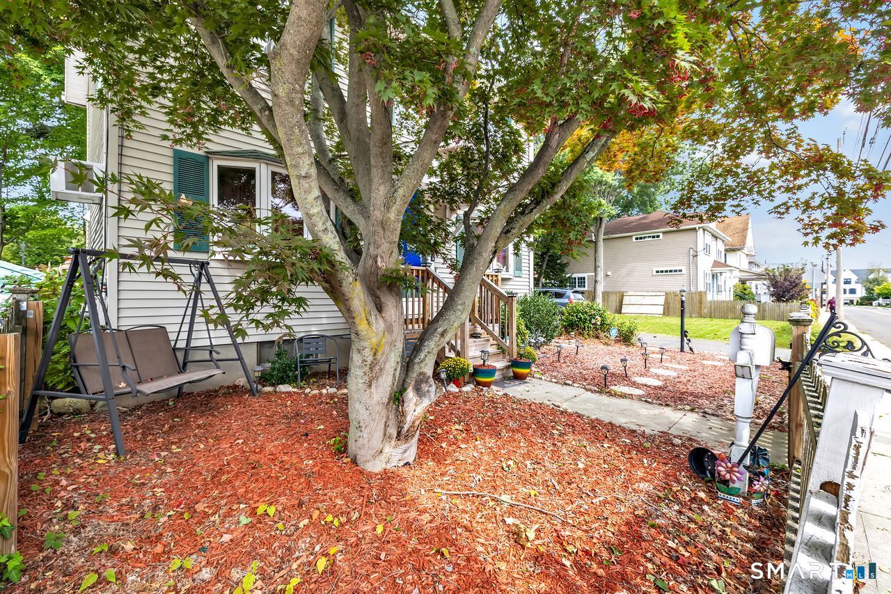 50 Darina Place photo 37