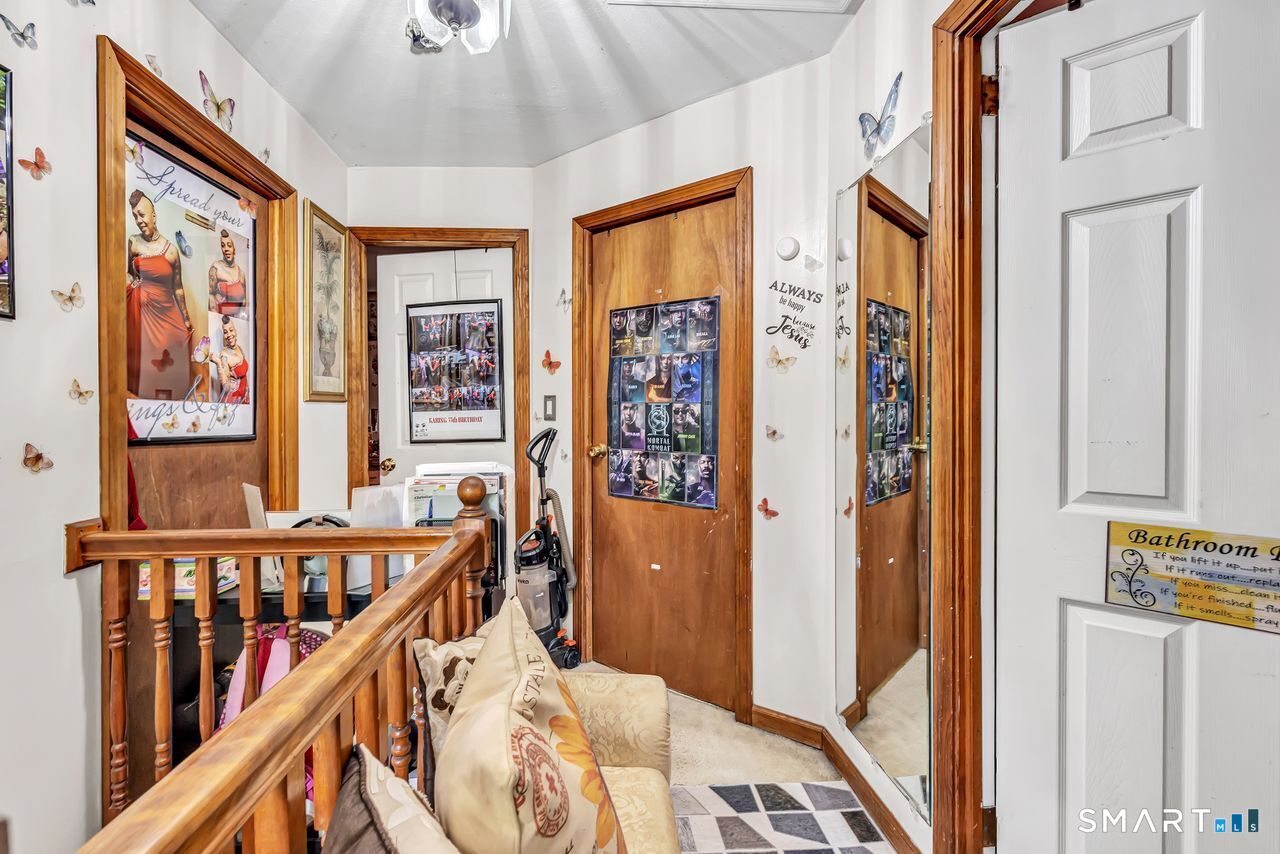 50 Darina Place photo 17