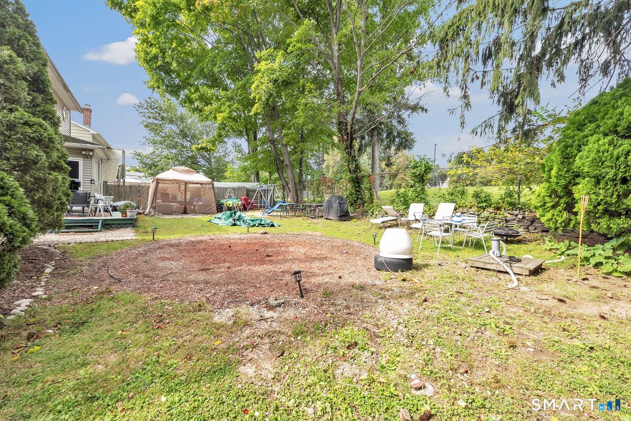 50 Darina Place photo 33