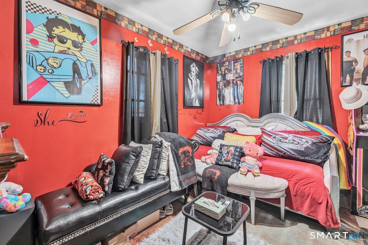 50 Darina Place photo 22