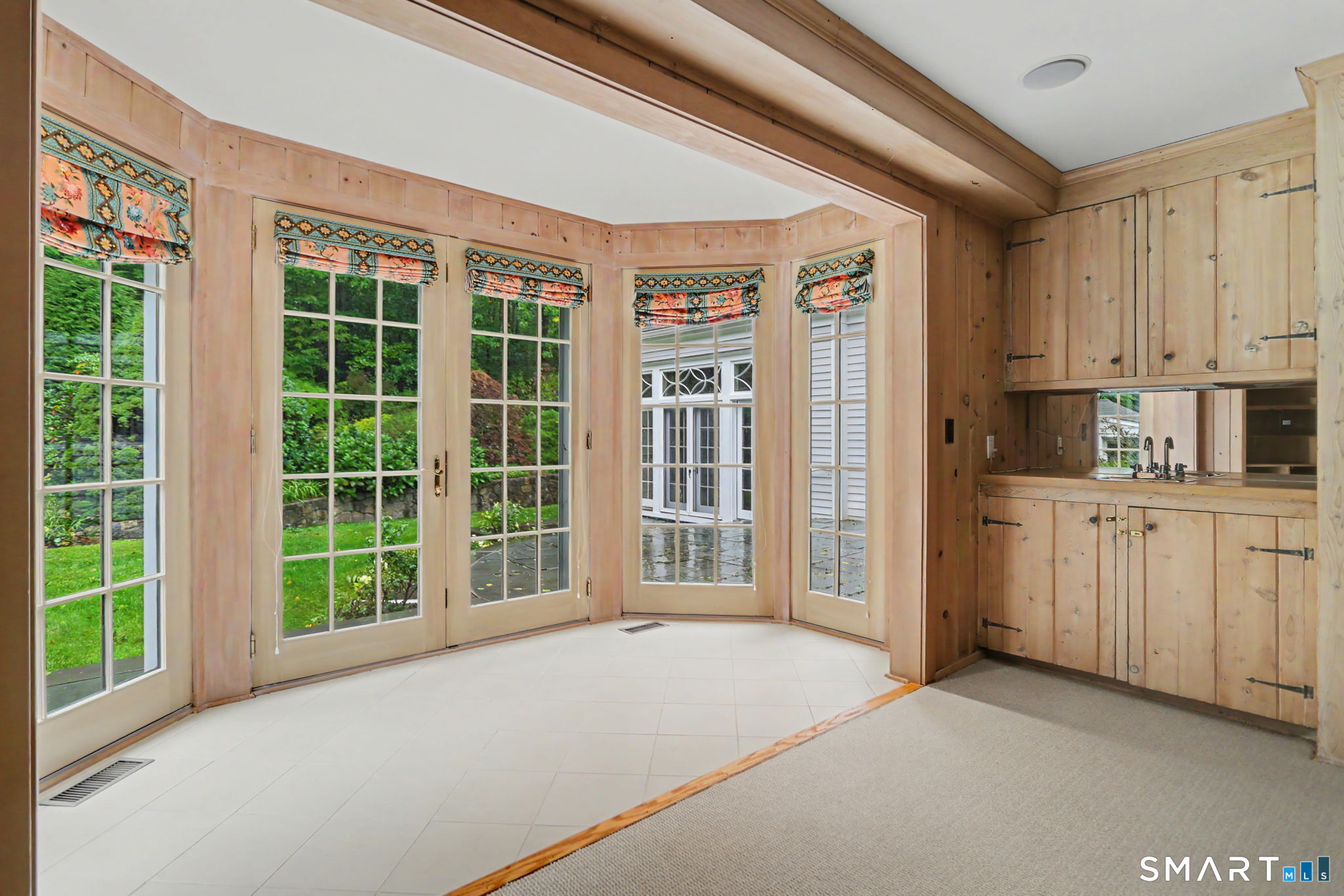 34 Sherwood Lane photo 16