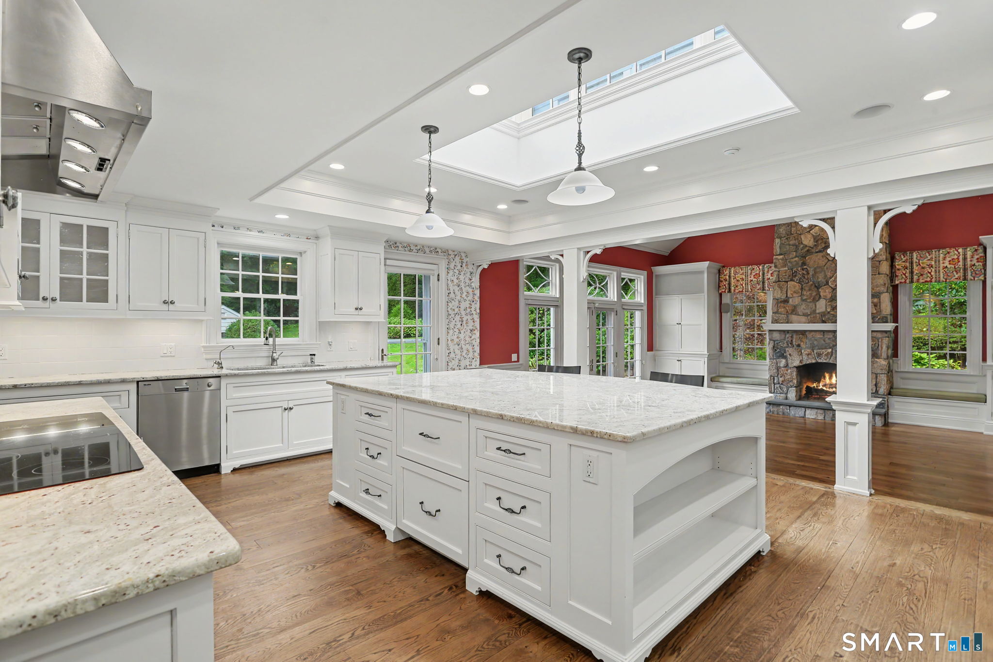 34 Sherwood Lane photo 23