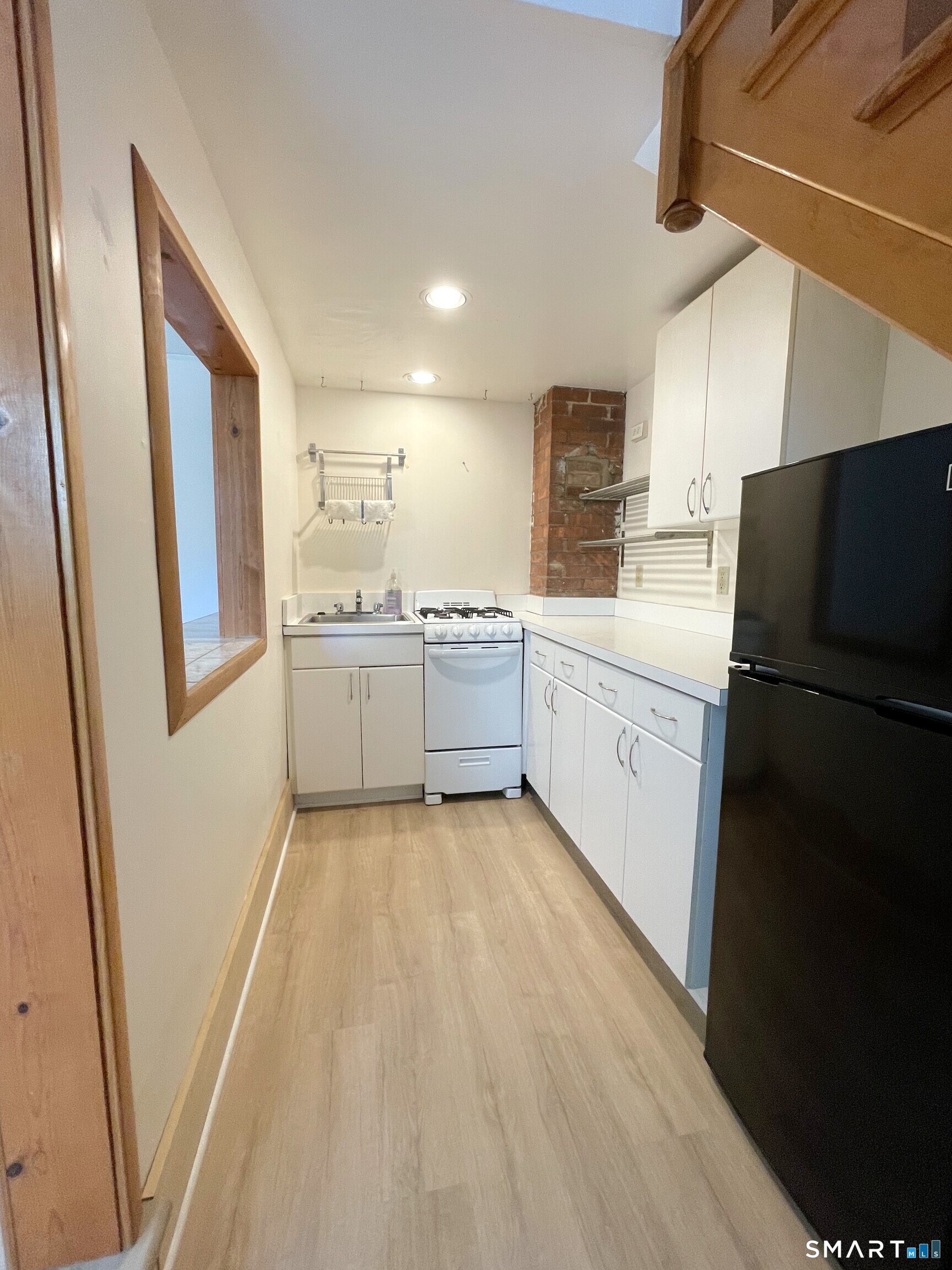 540 Whitney Avenue Unit #4 photo 10