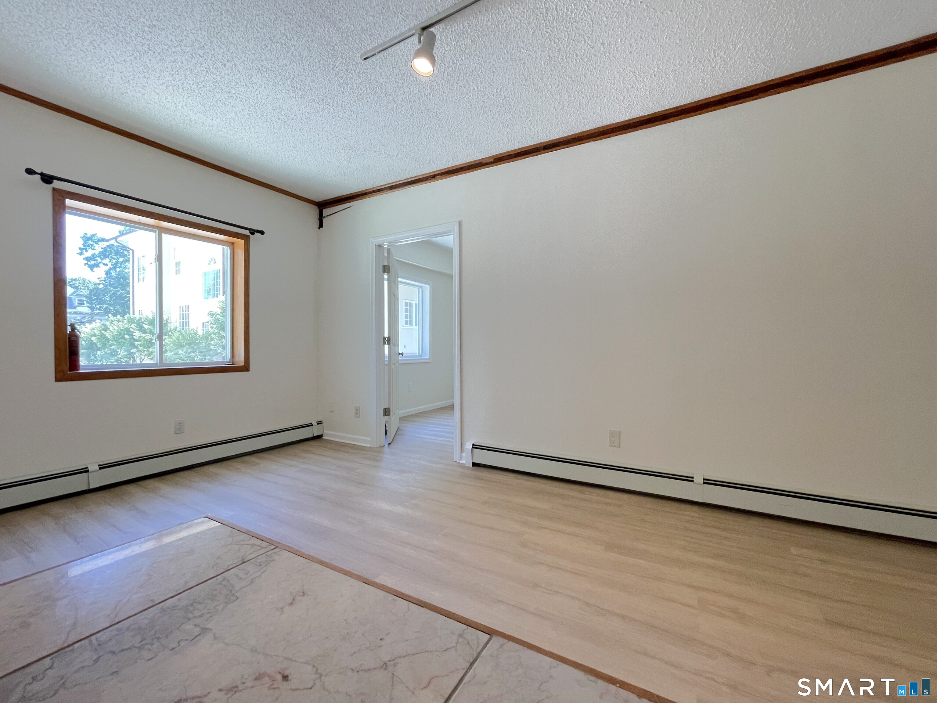 540 Whitney Avenue Unit #4 photo 13
