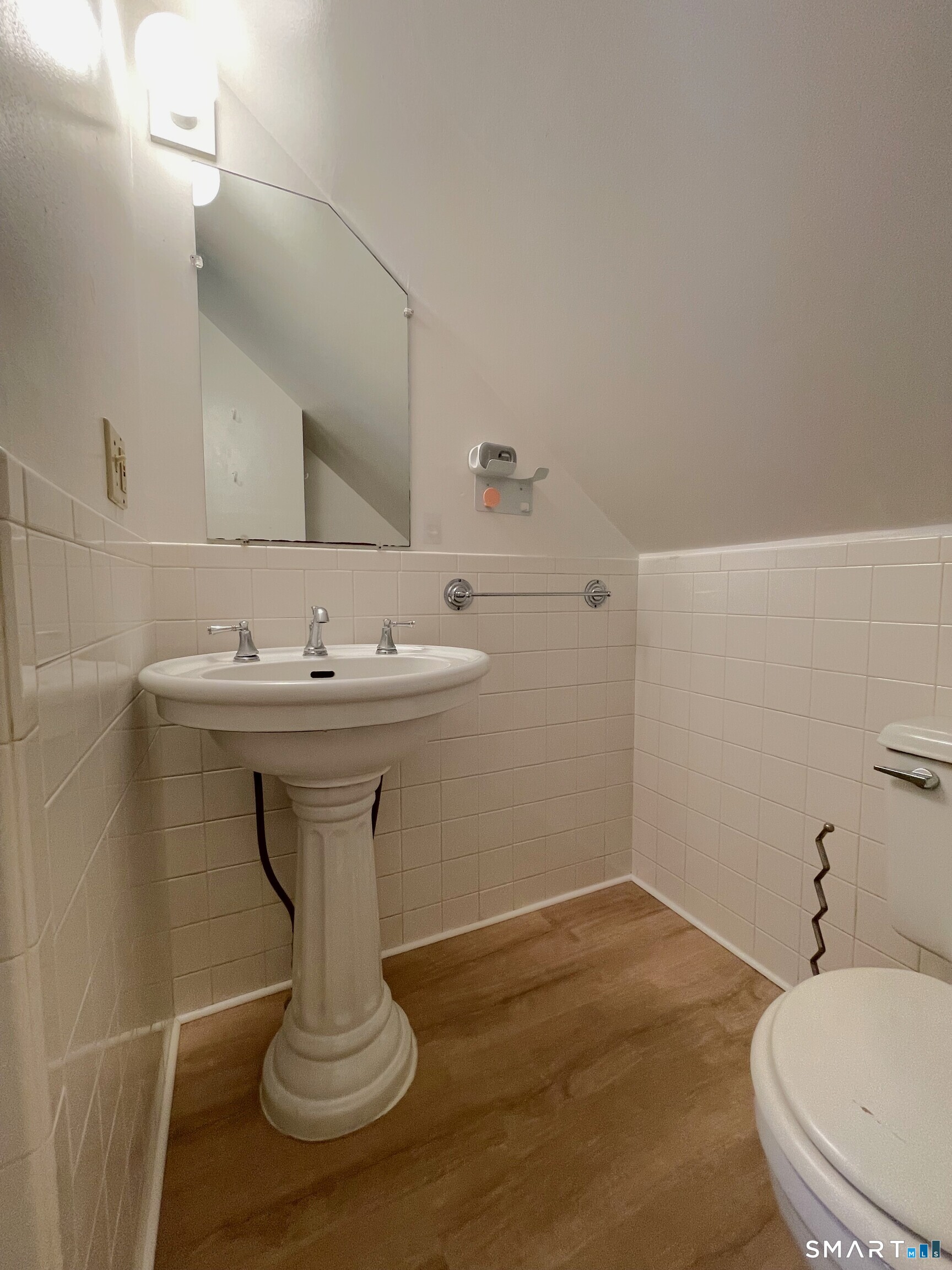 540 Whitney Avenue Unit #4 photo 7