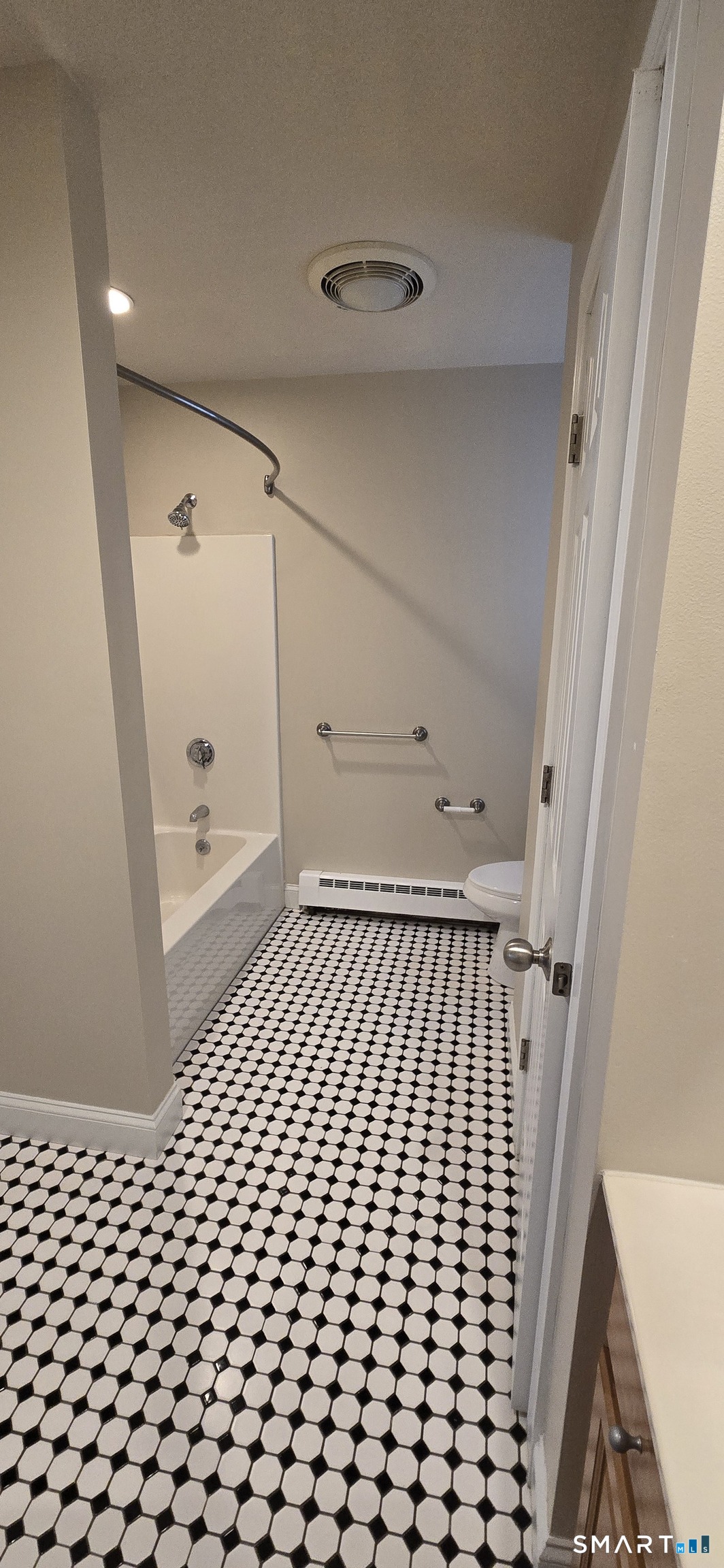 154 Washington Street Unit #11 photo 6