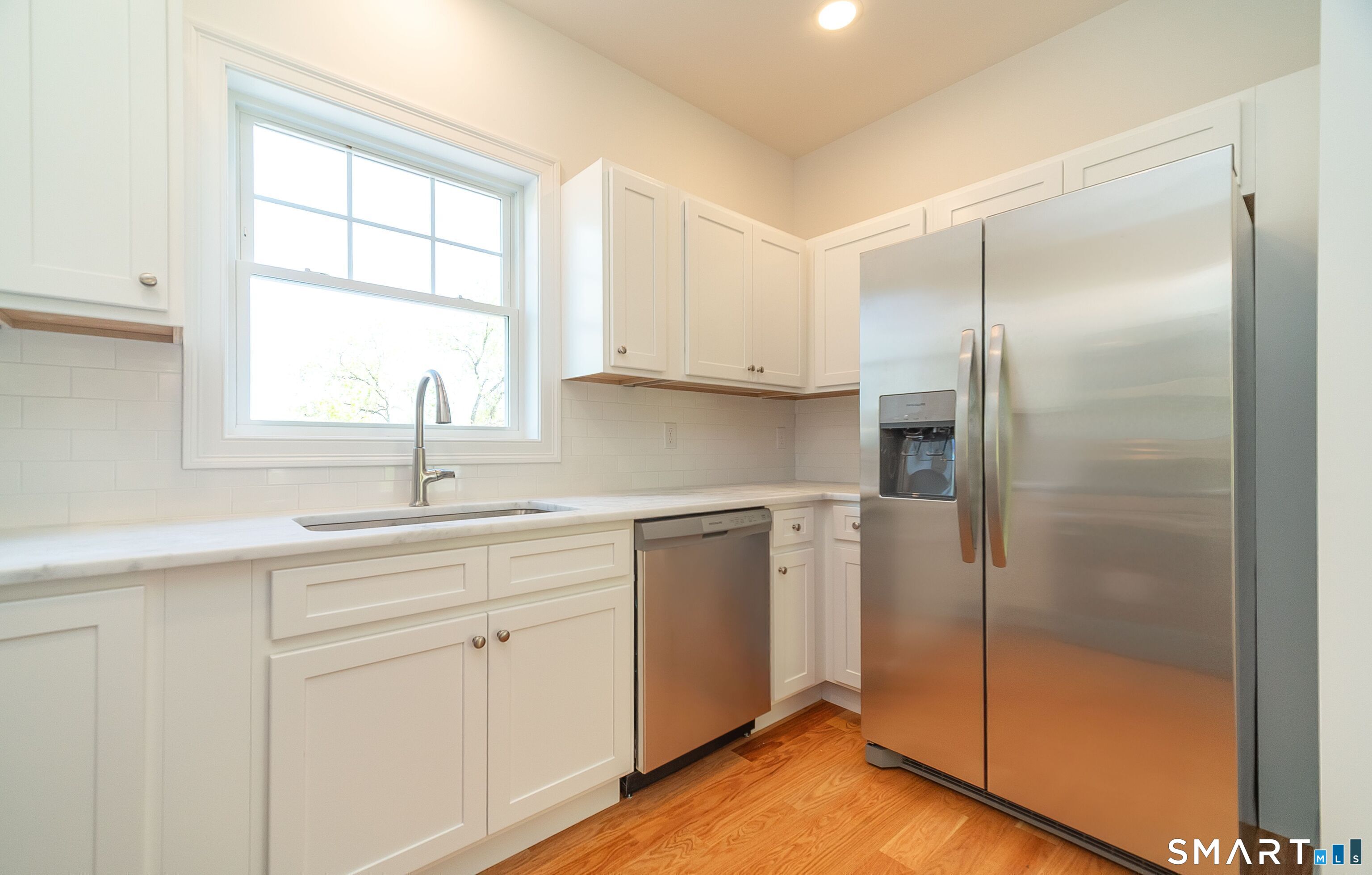1154 Poquonnock Road Unit #14 photo 6