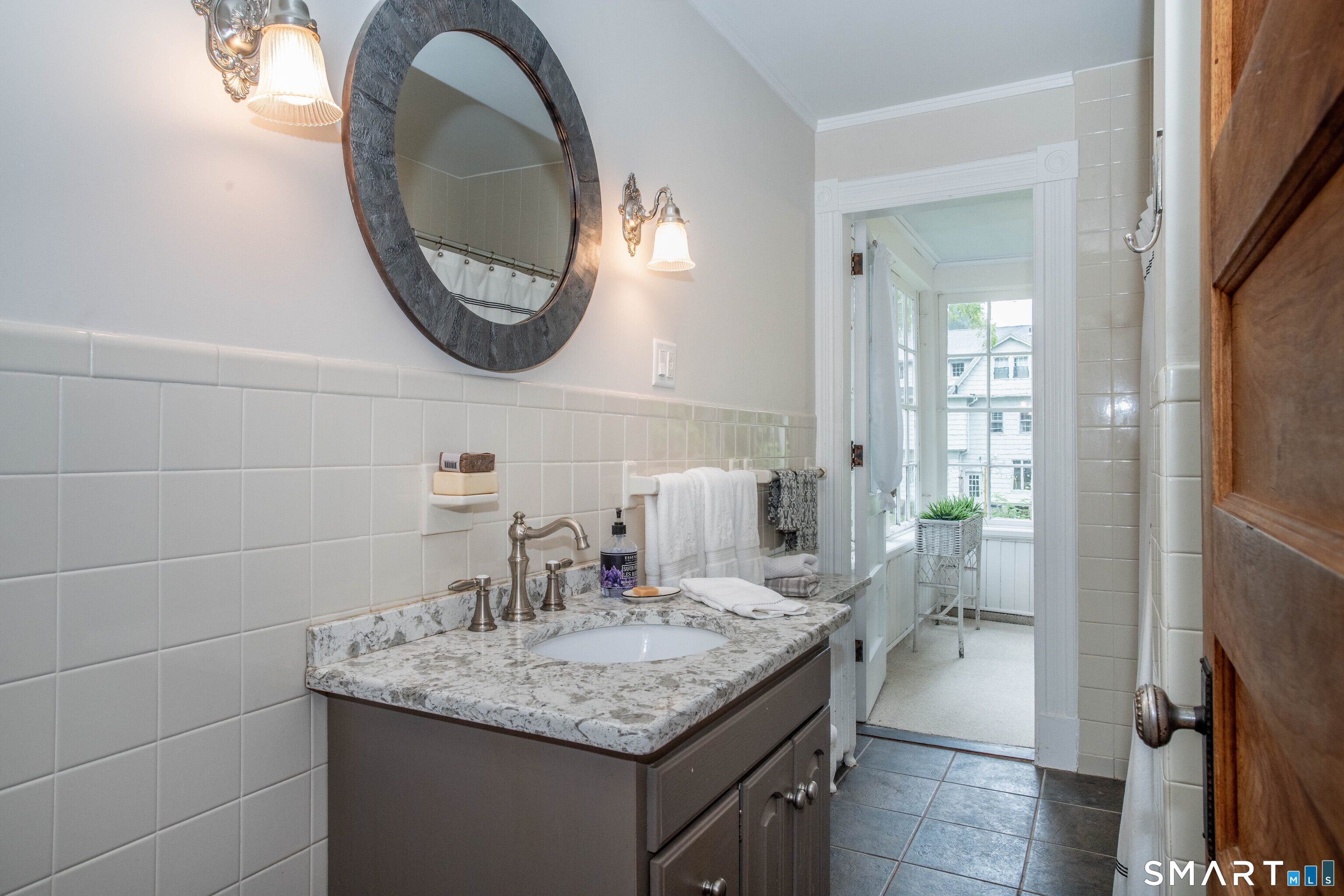 233 Oxford Street, West End, Hartford, CT 06105