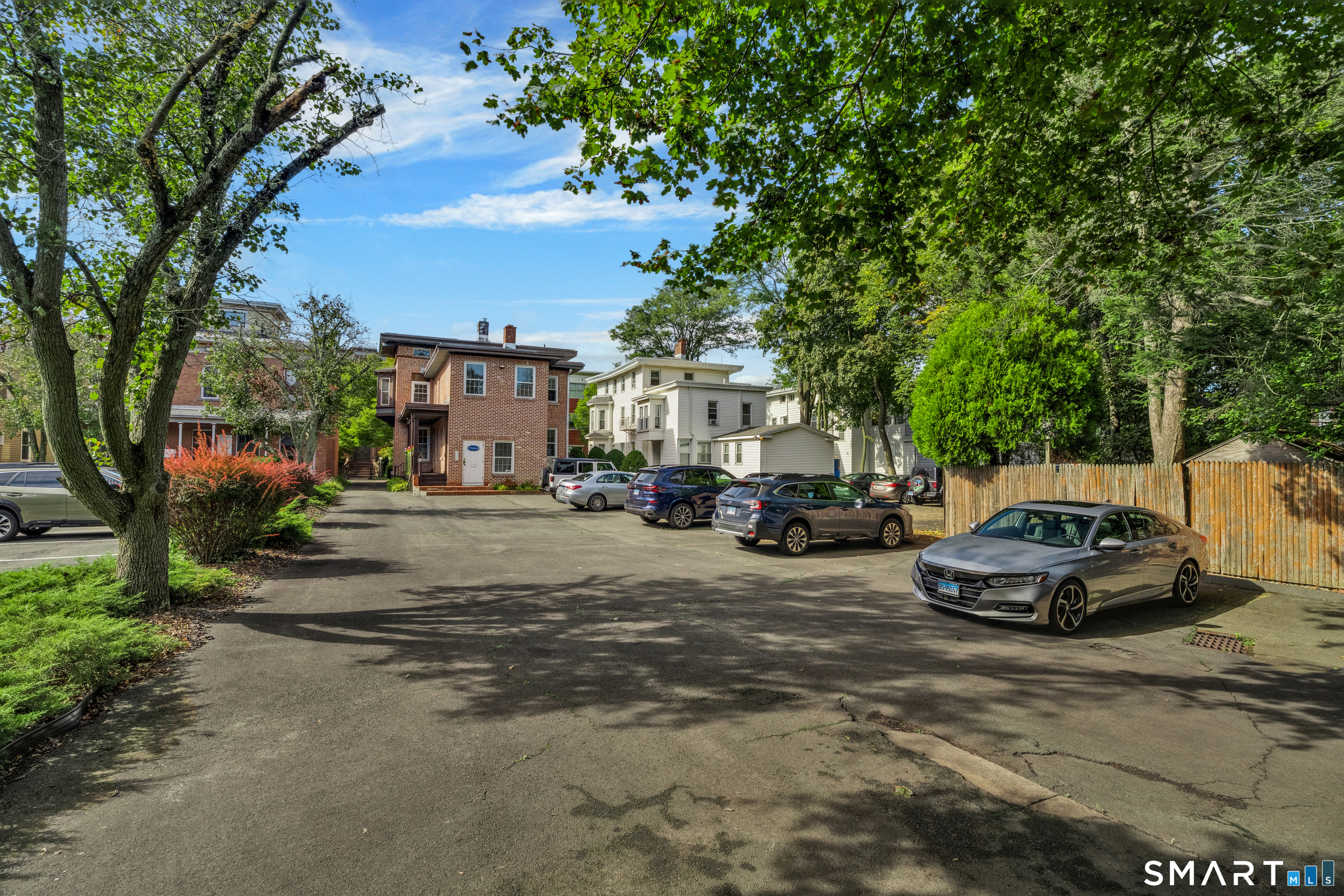 445 Orange Street photo 33