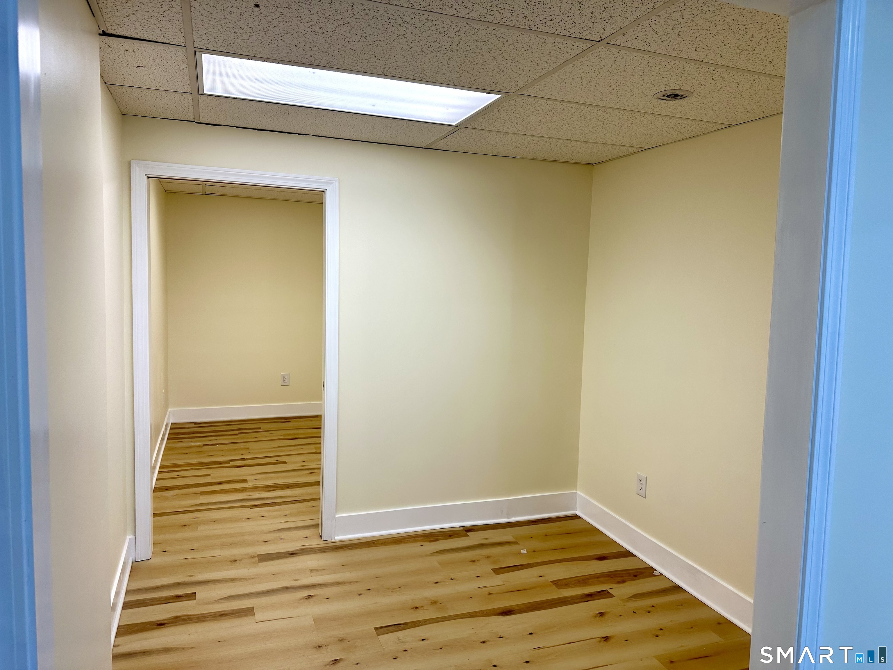 3848 Whitney Avenue photo 5