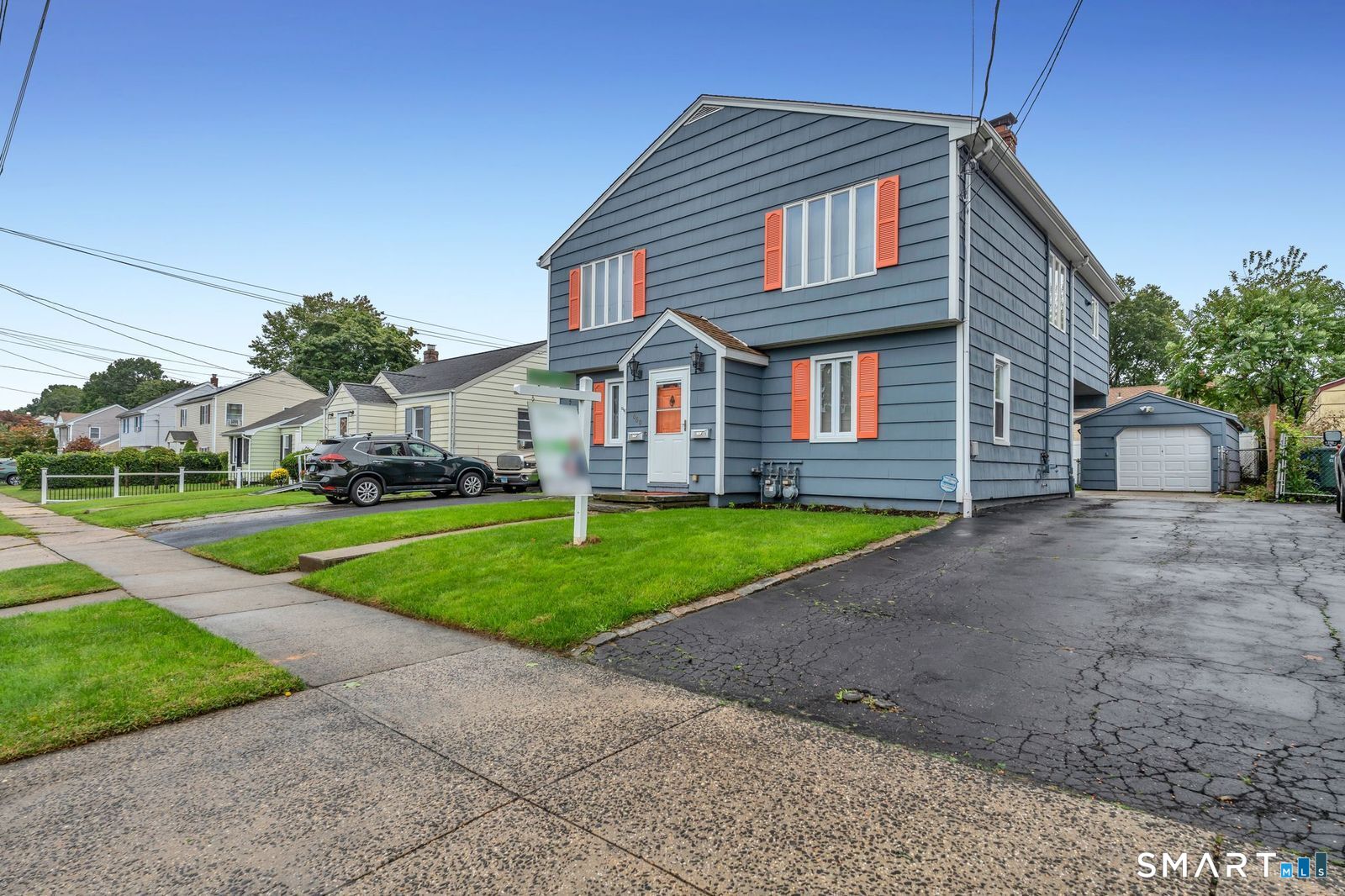 669 Queen Street Unit #2