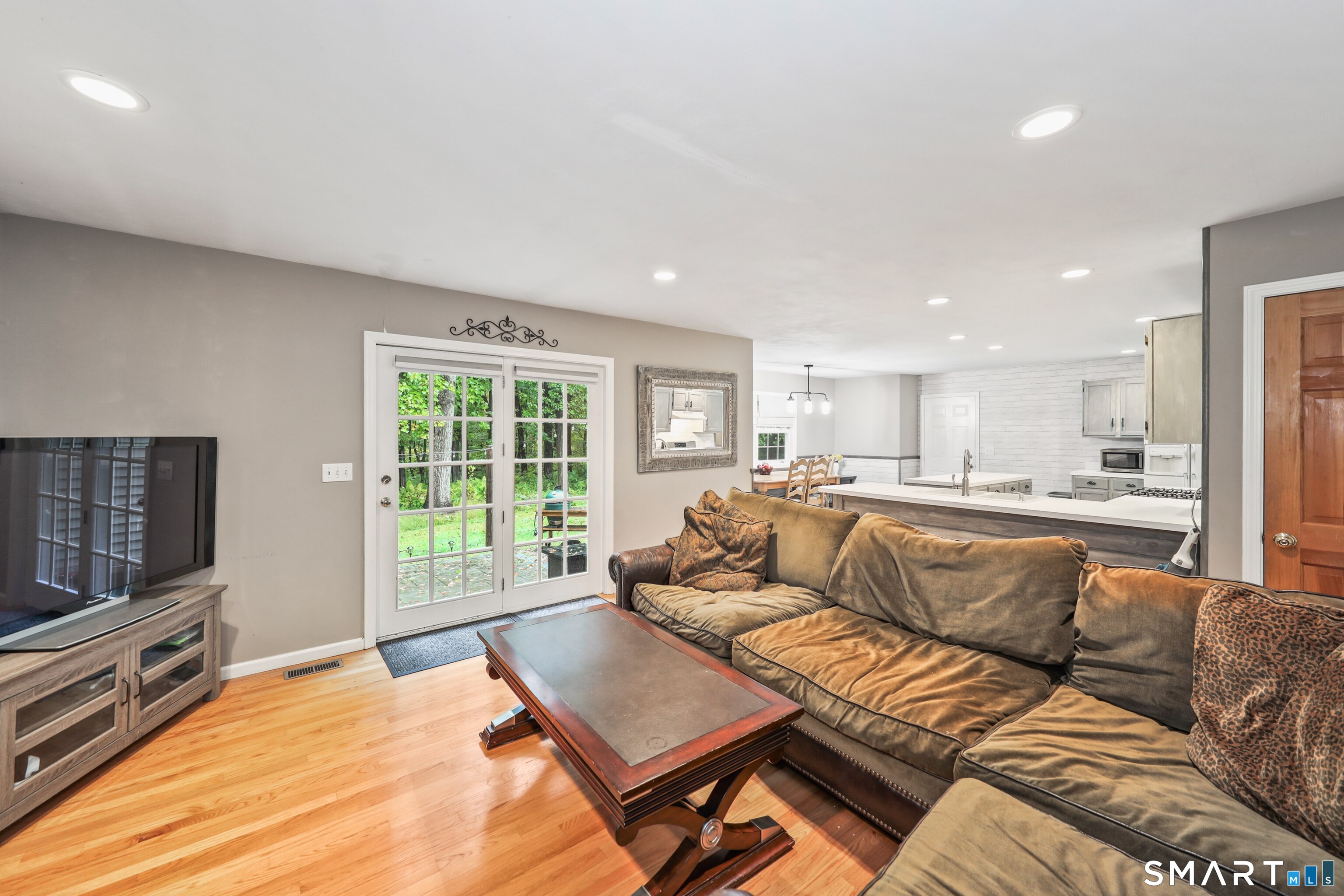 6 Plank Road photo 15